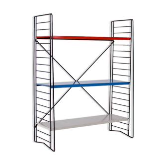 Etagère sur pied