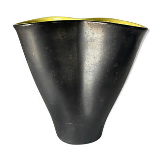 Elchinger handkerchief vase