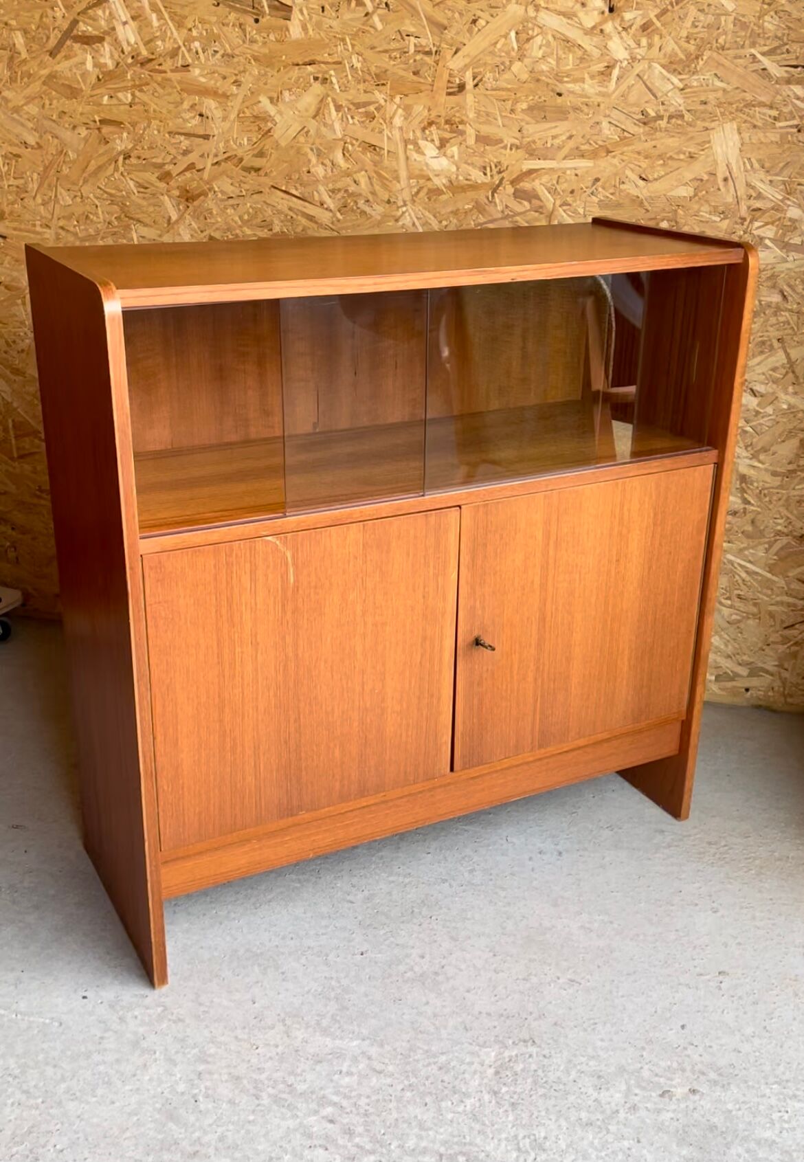 Library/bar furniture 1970