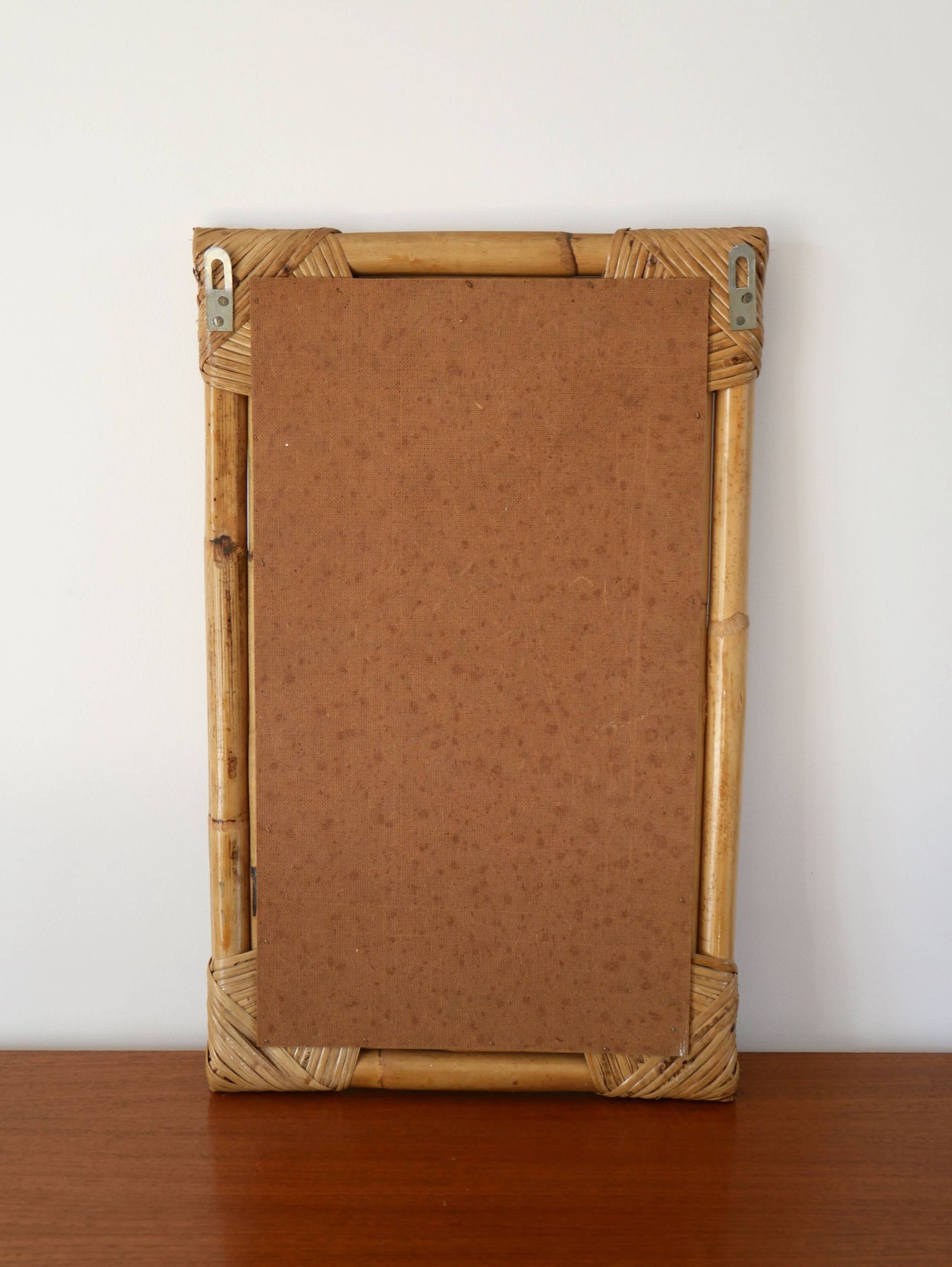 Miroir en rotin et bambou rectangulaire années 60-70
