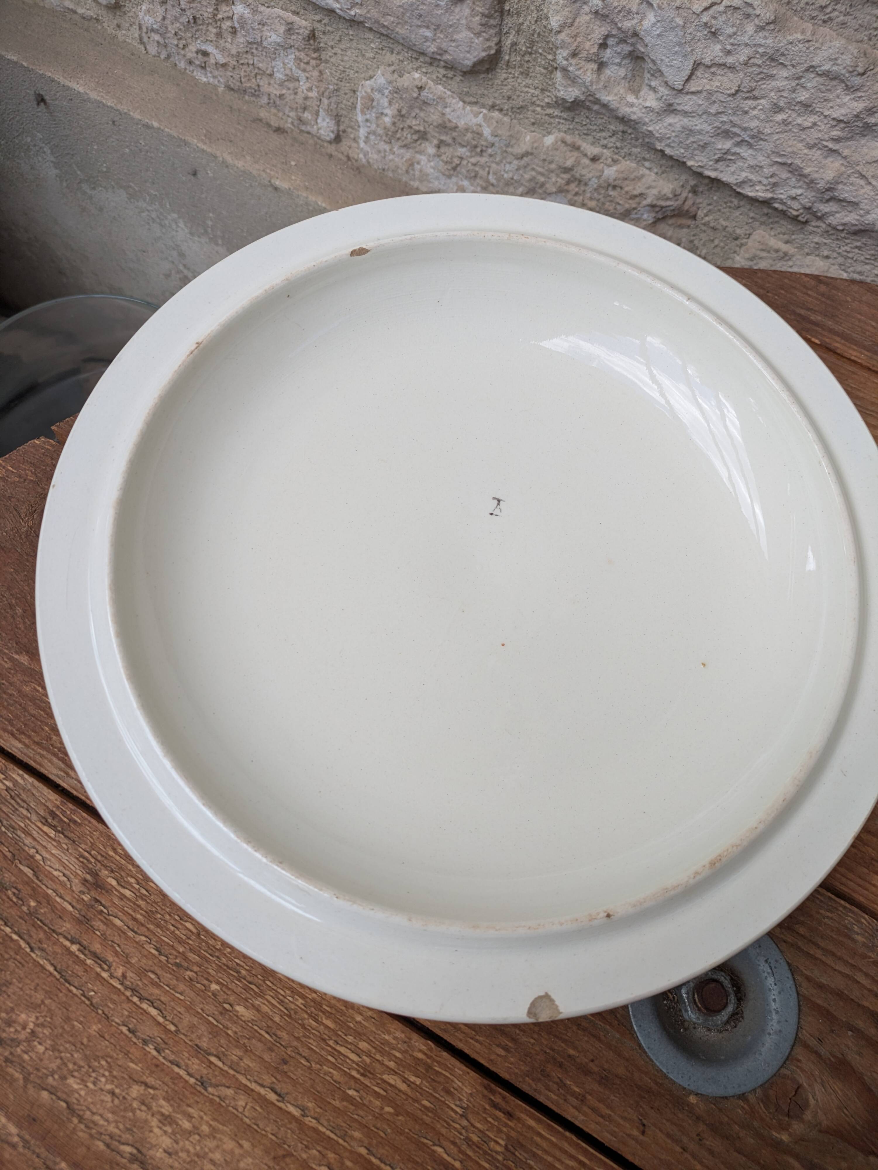Soup tureen with lid in Salins ironstone model Nénuphar 25.5cm