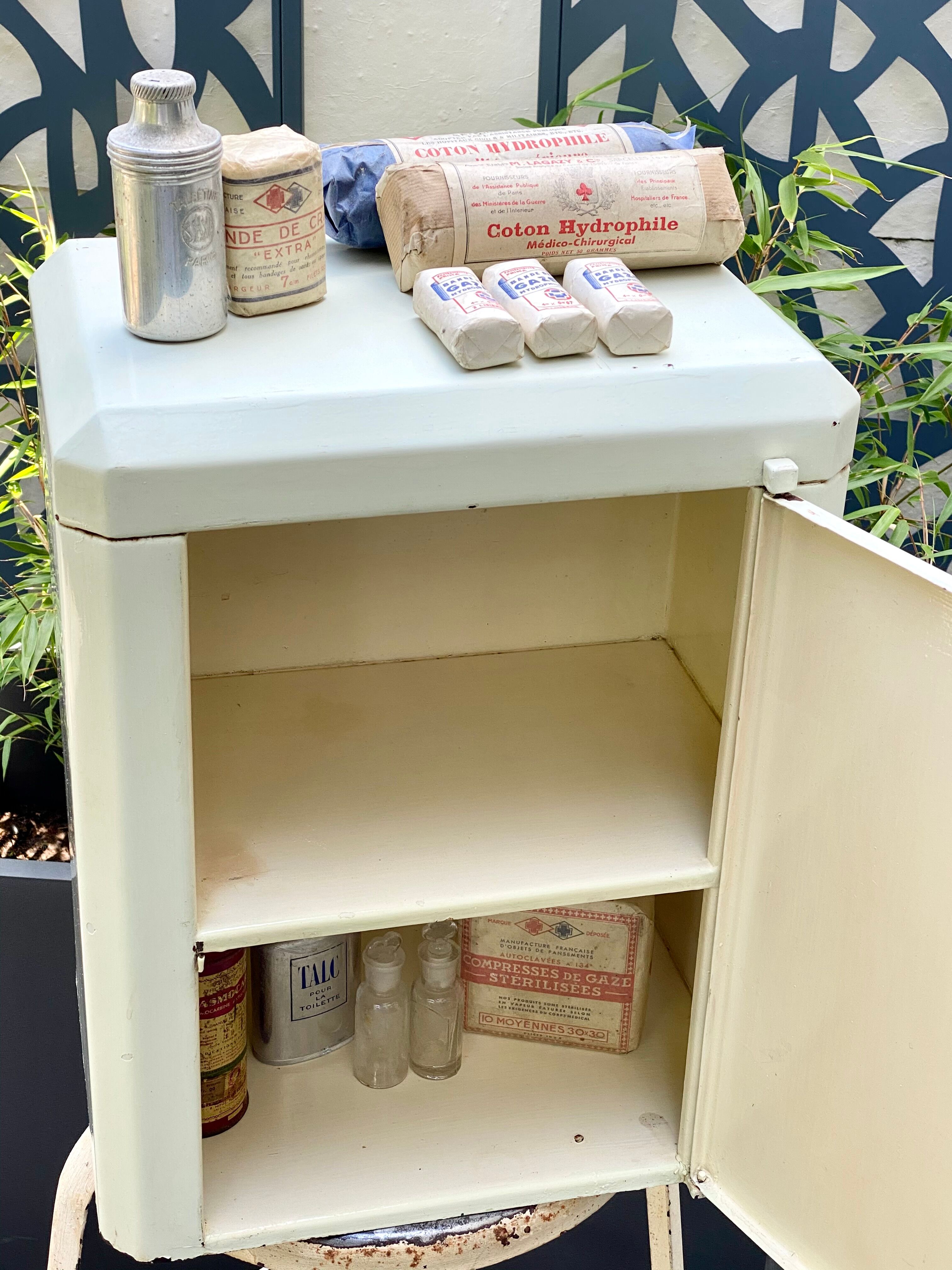 Vintage metal medicine cabinet