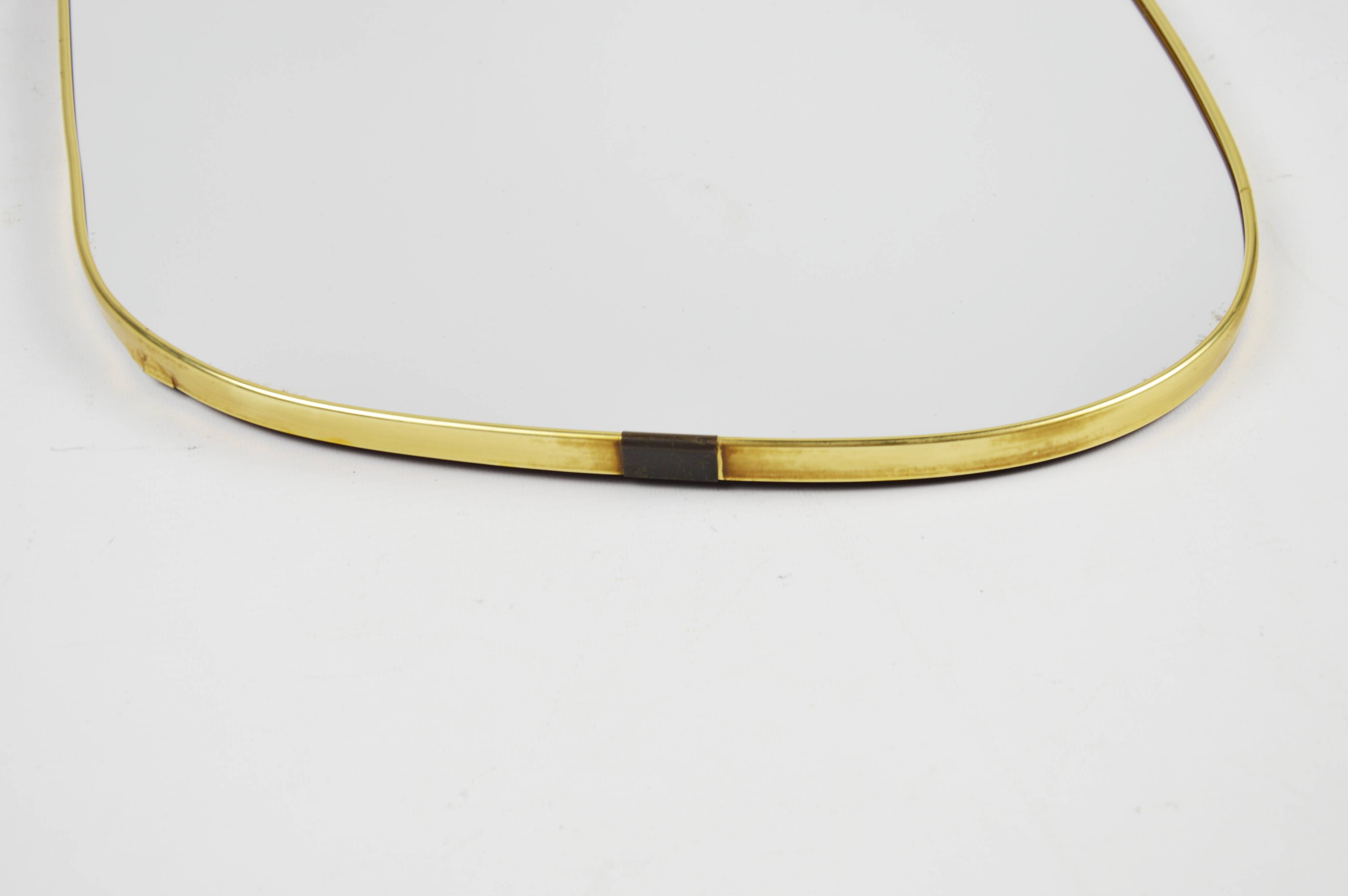 Miroir à cadre doré, années 1970