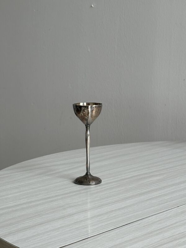 Lot de 6 coquetiers anciens en métal patiné