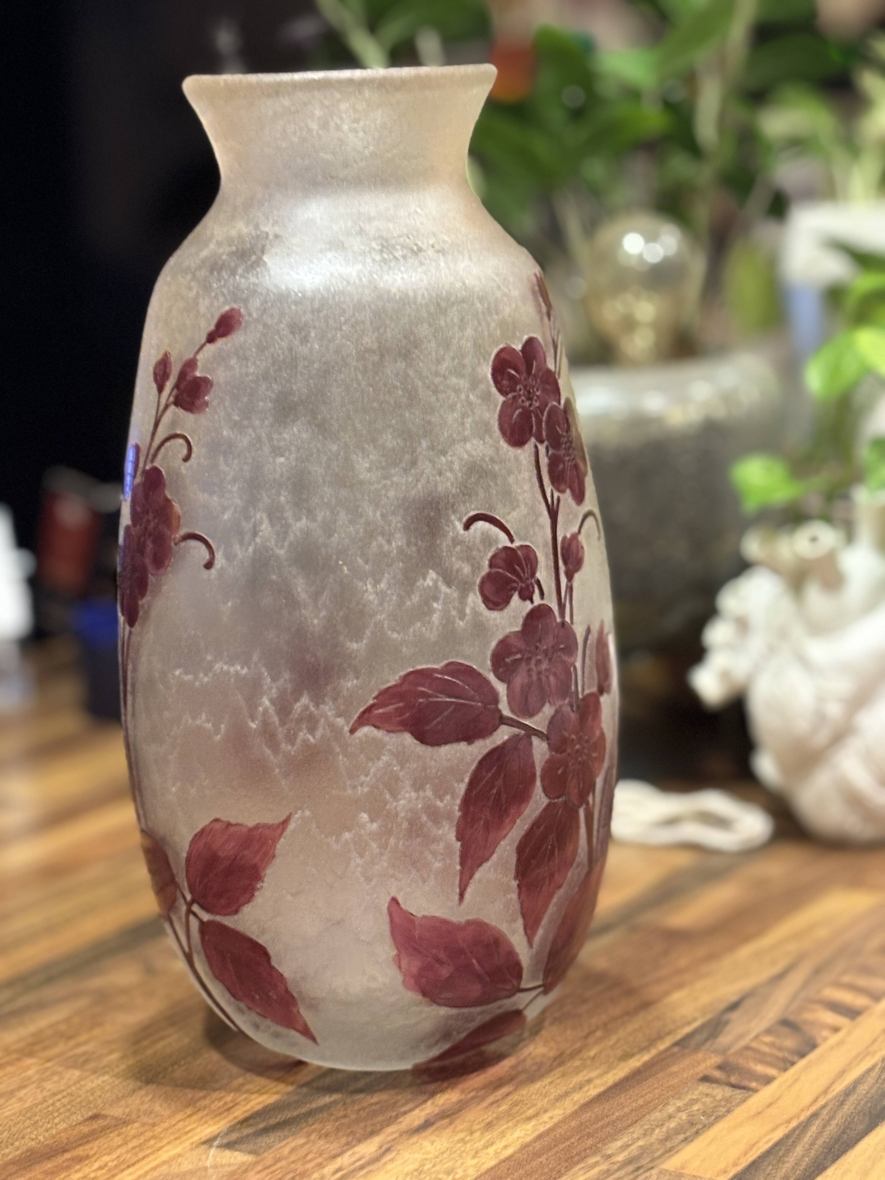Collectible vase signed legras (1839/1916)