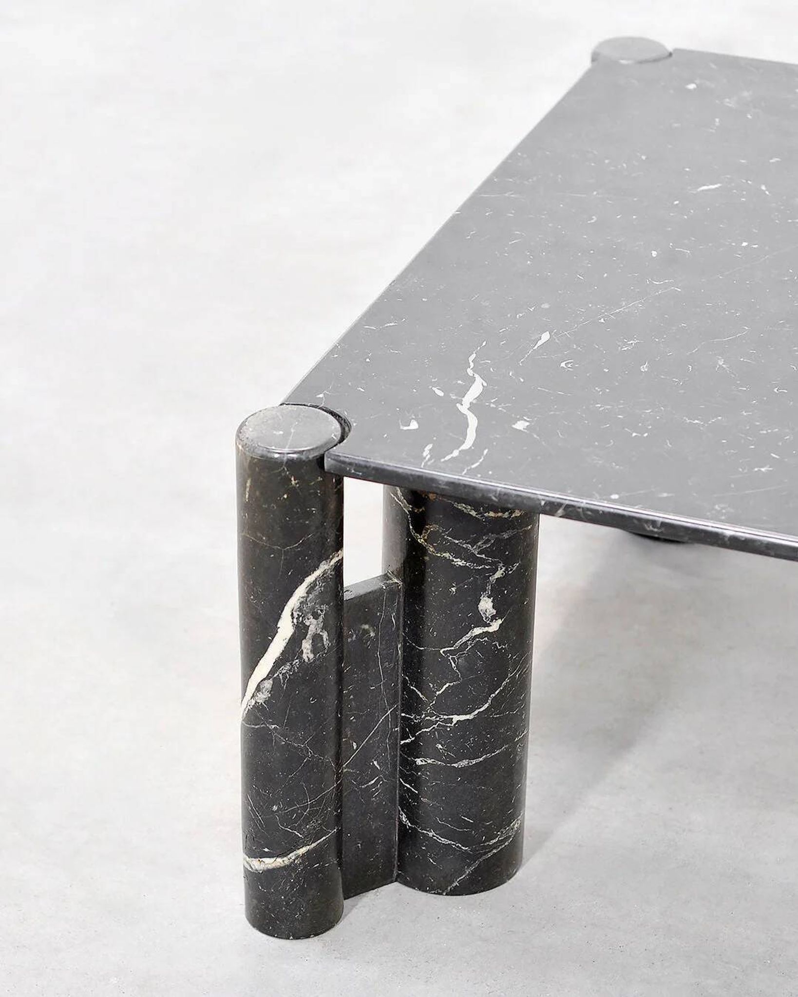 Marble Coffee Table In The Style Of Gae Aulenti, Italy 1960s
