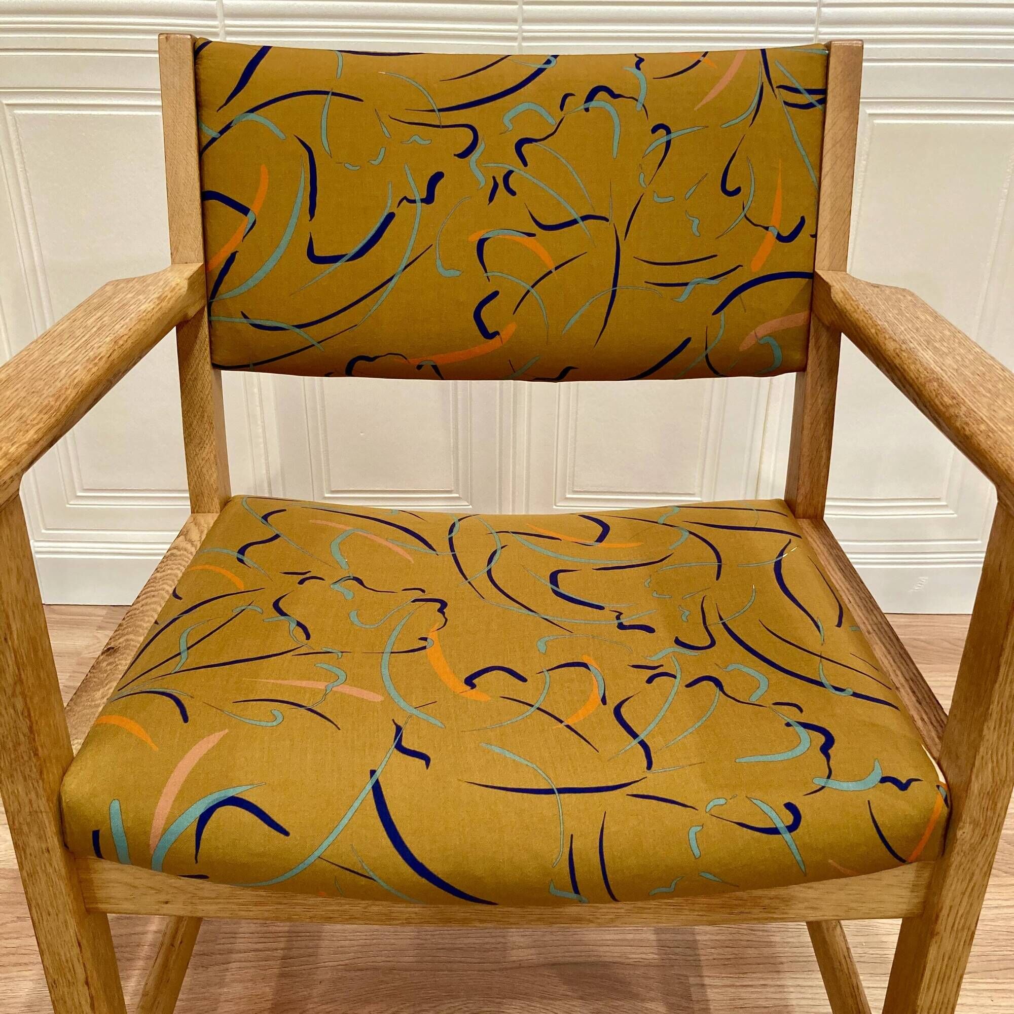 Set of 6 armchairs stamped Hans Wegner "Scandinavian design" 1960.