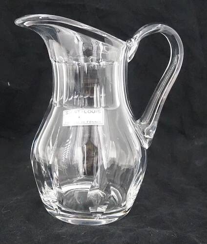 Saint Louis Cerdagne jug, crystal water carafe, signed, excellent condition.