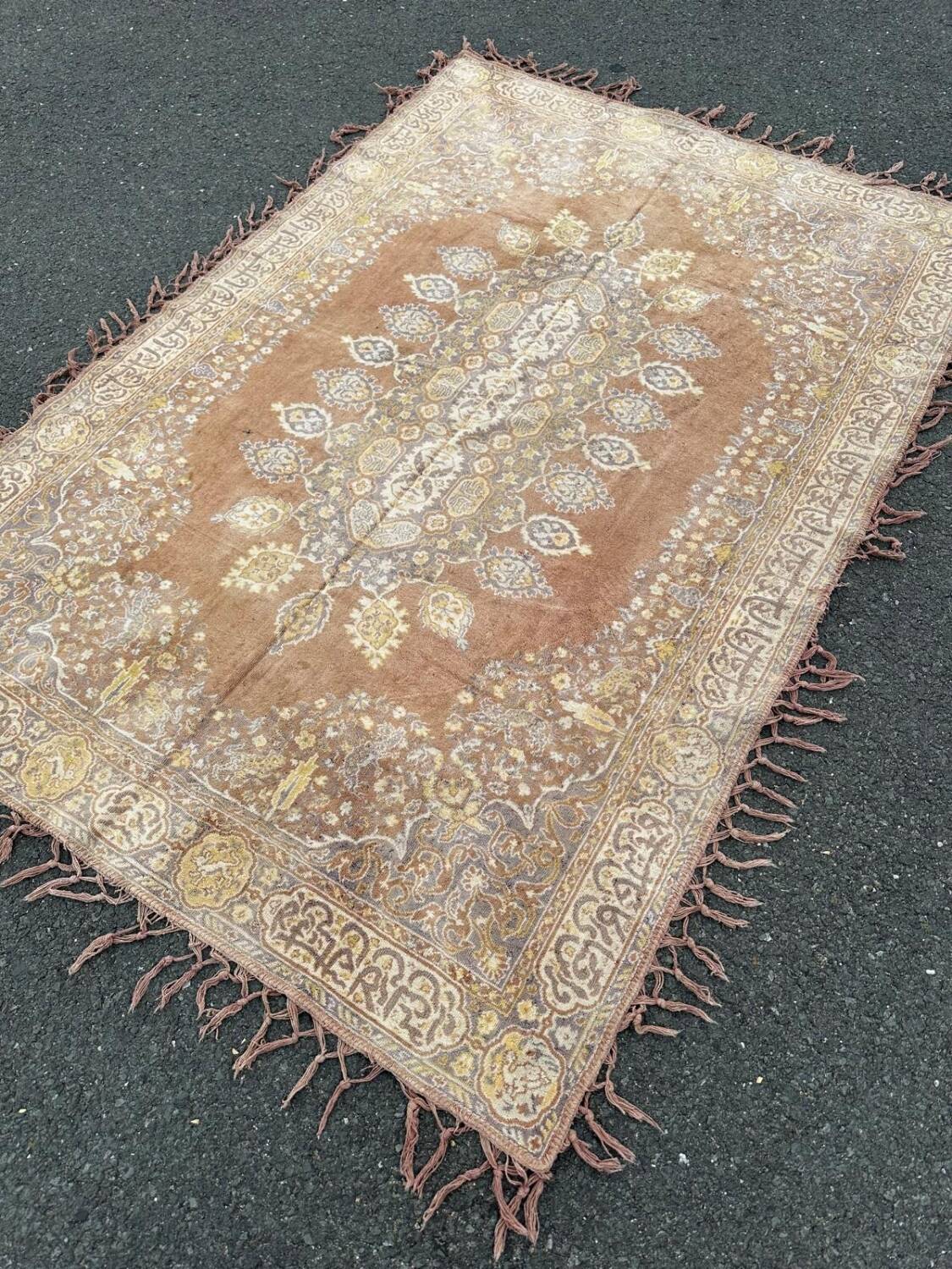 Oriental rug