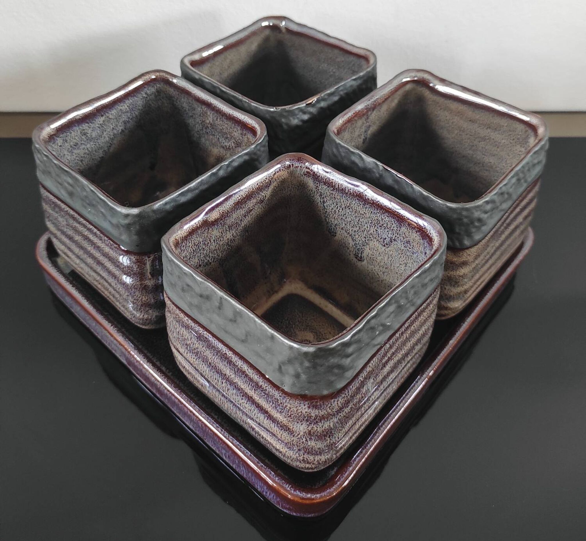 Vintage Set in Glazed Ceramic – 4 Bowls & Tray – Style