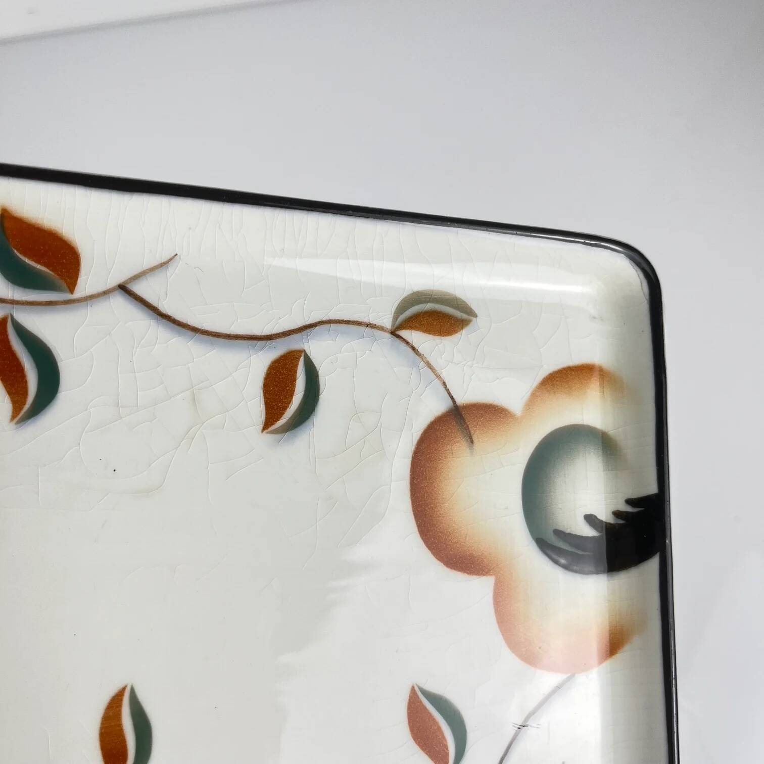 Cake dish with flower pattern, Max Roesler, Germany, 1930s/1940s