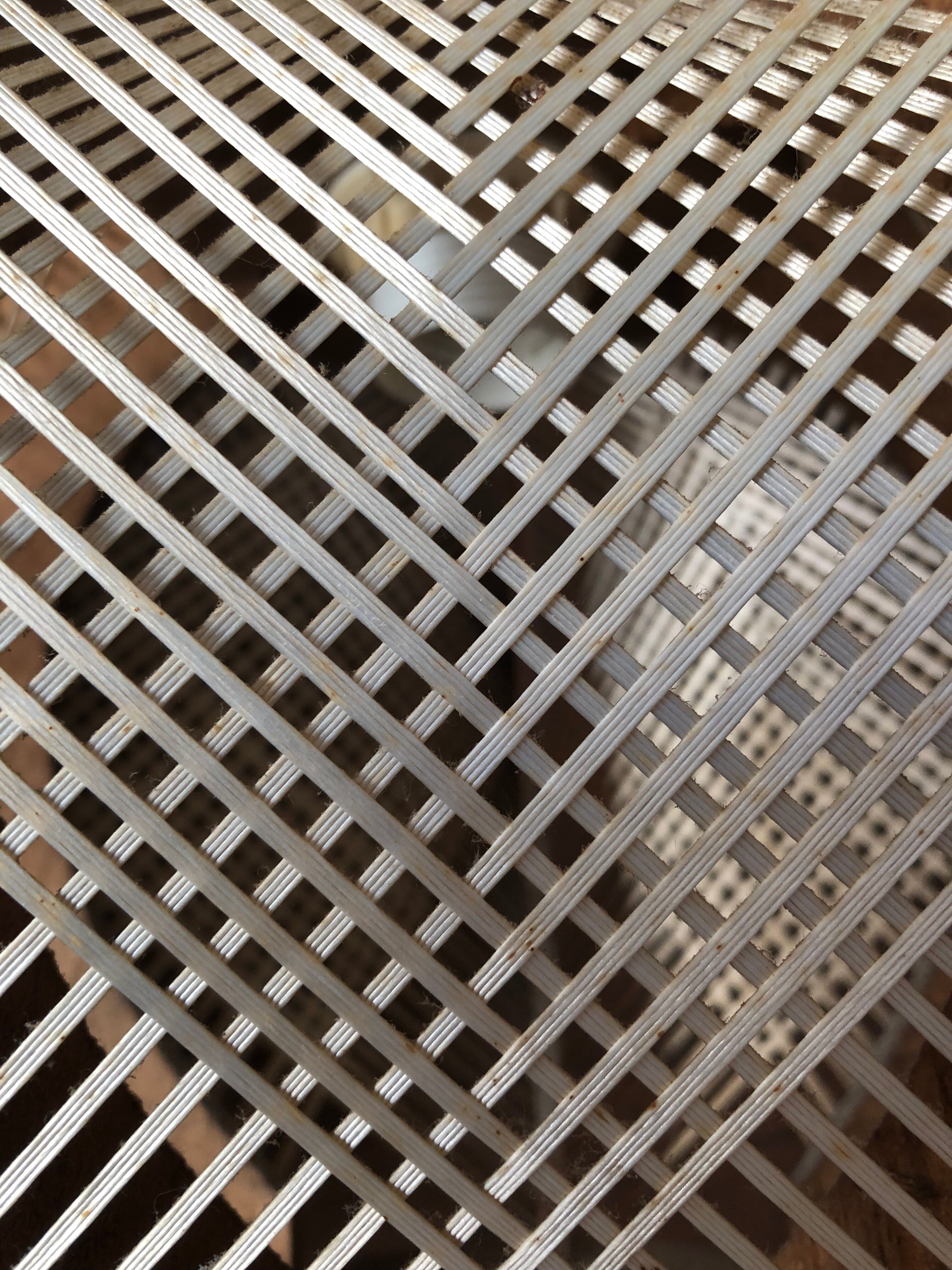 Vintage hanging in braided yarn