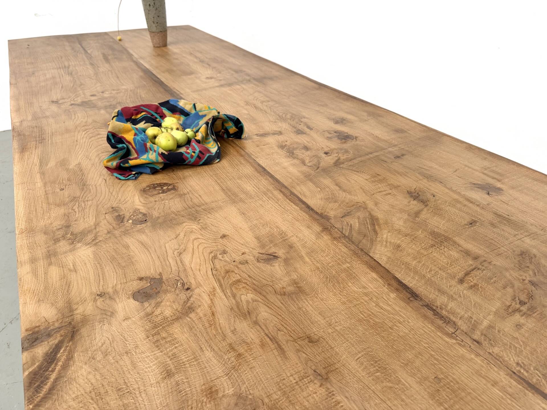 Very large farmhouse table in solid oak, 1950s – L300 cm