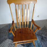 Rocking-chair fan folder