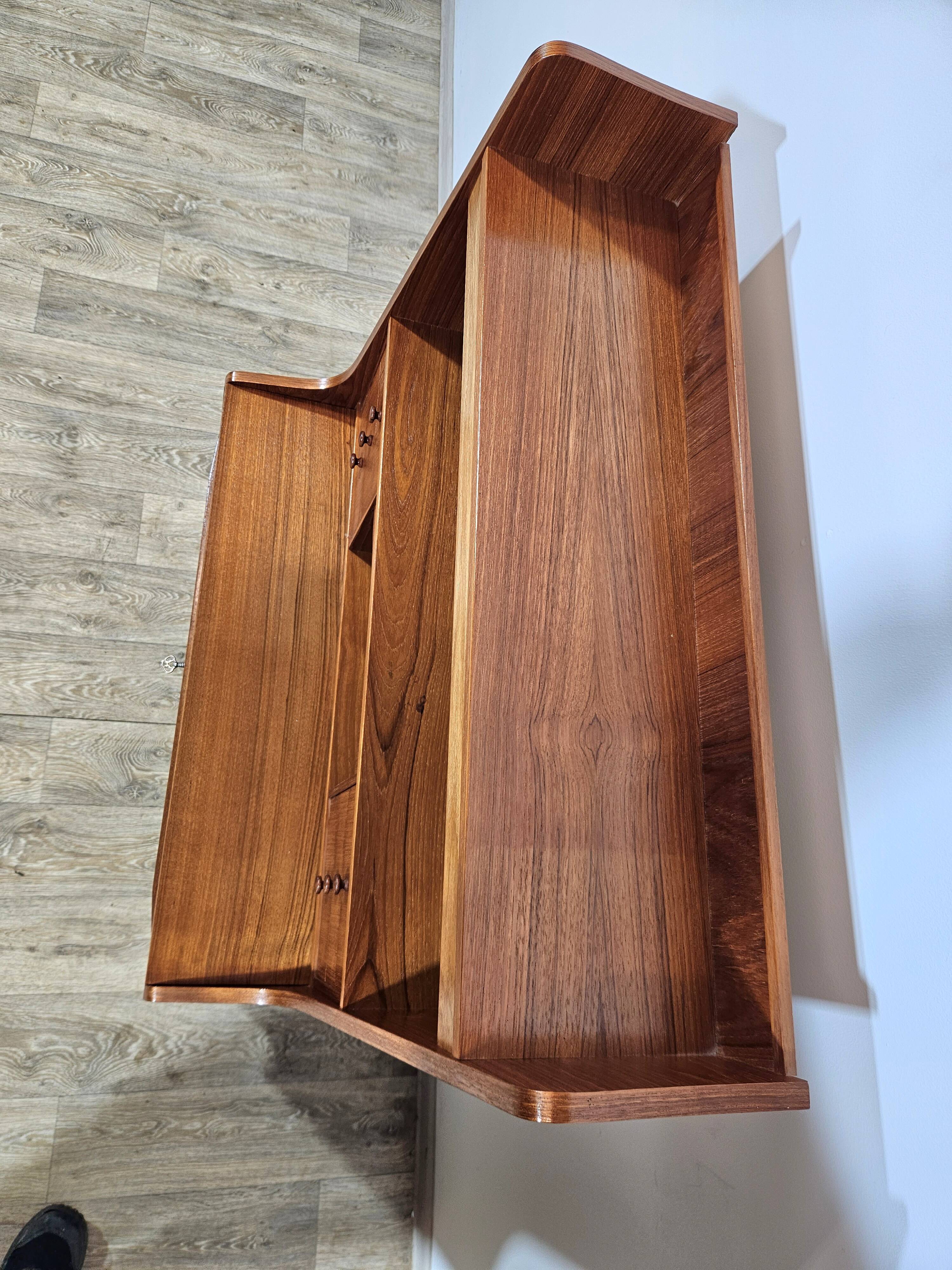 Secretary / Teak dressing table, Danish design, 1960s.