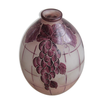Art-Deco Vase In Multilayer Glass Paste Signed by Argyl
