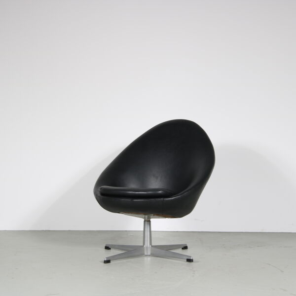 Fauteuil « Little Egg » des années 1960 par Pastoe, Pays-Bas