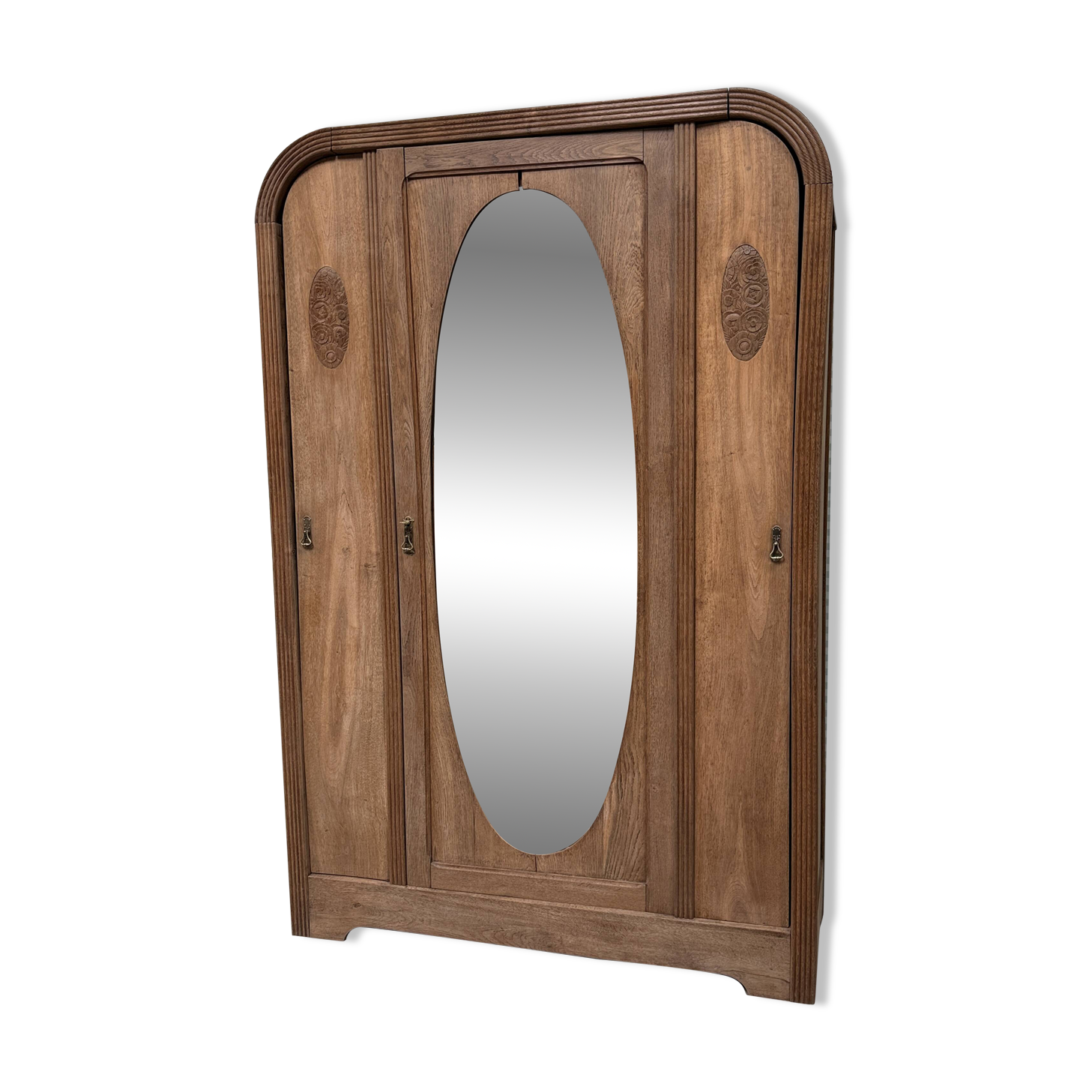 Art Deco oak wardrobe (renovated)