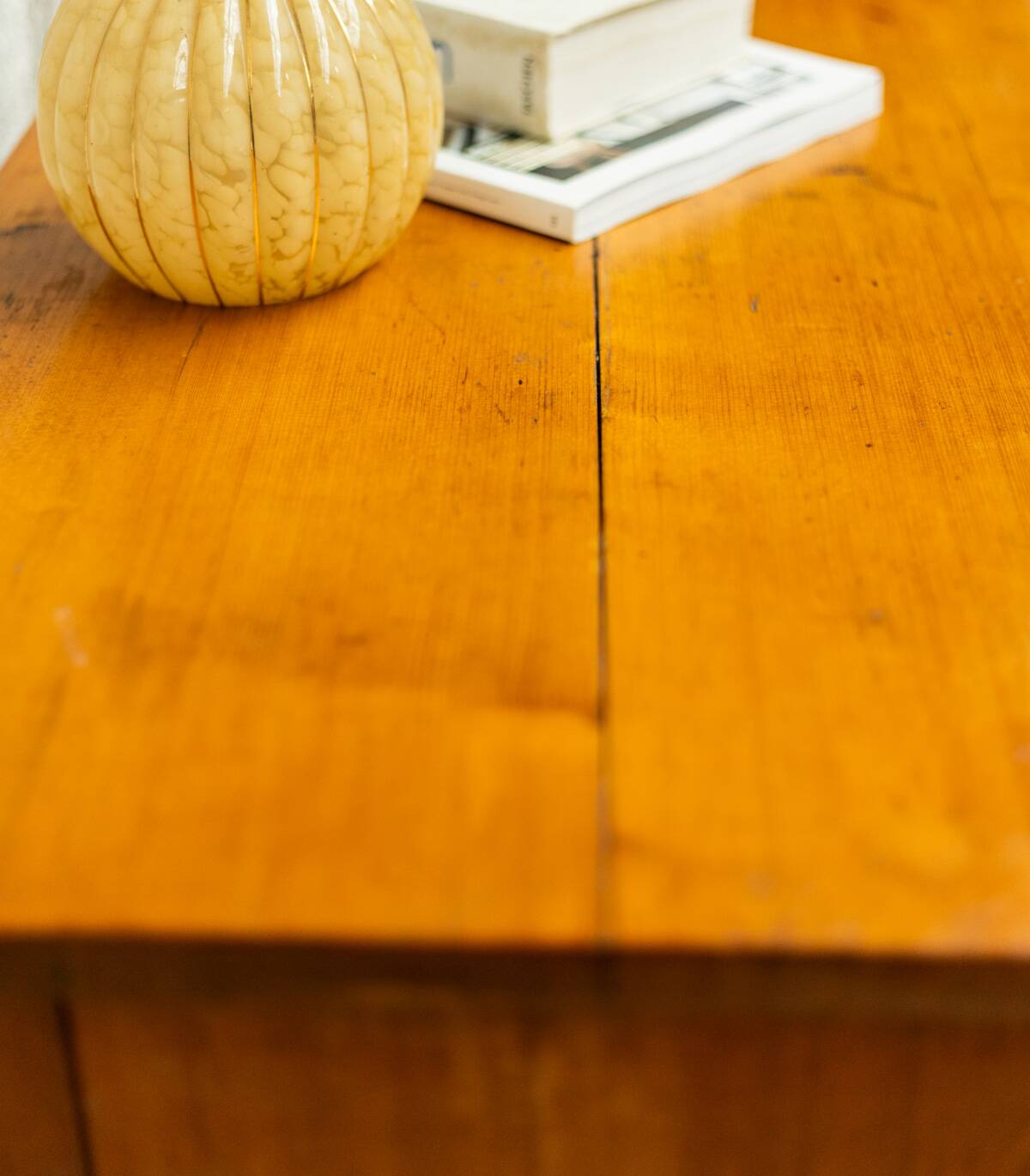 Buffet parisien en bois massif