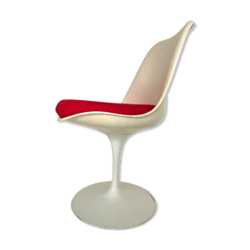 Tulip Chair by Saarinen for Knoll