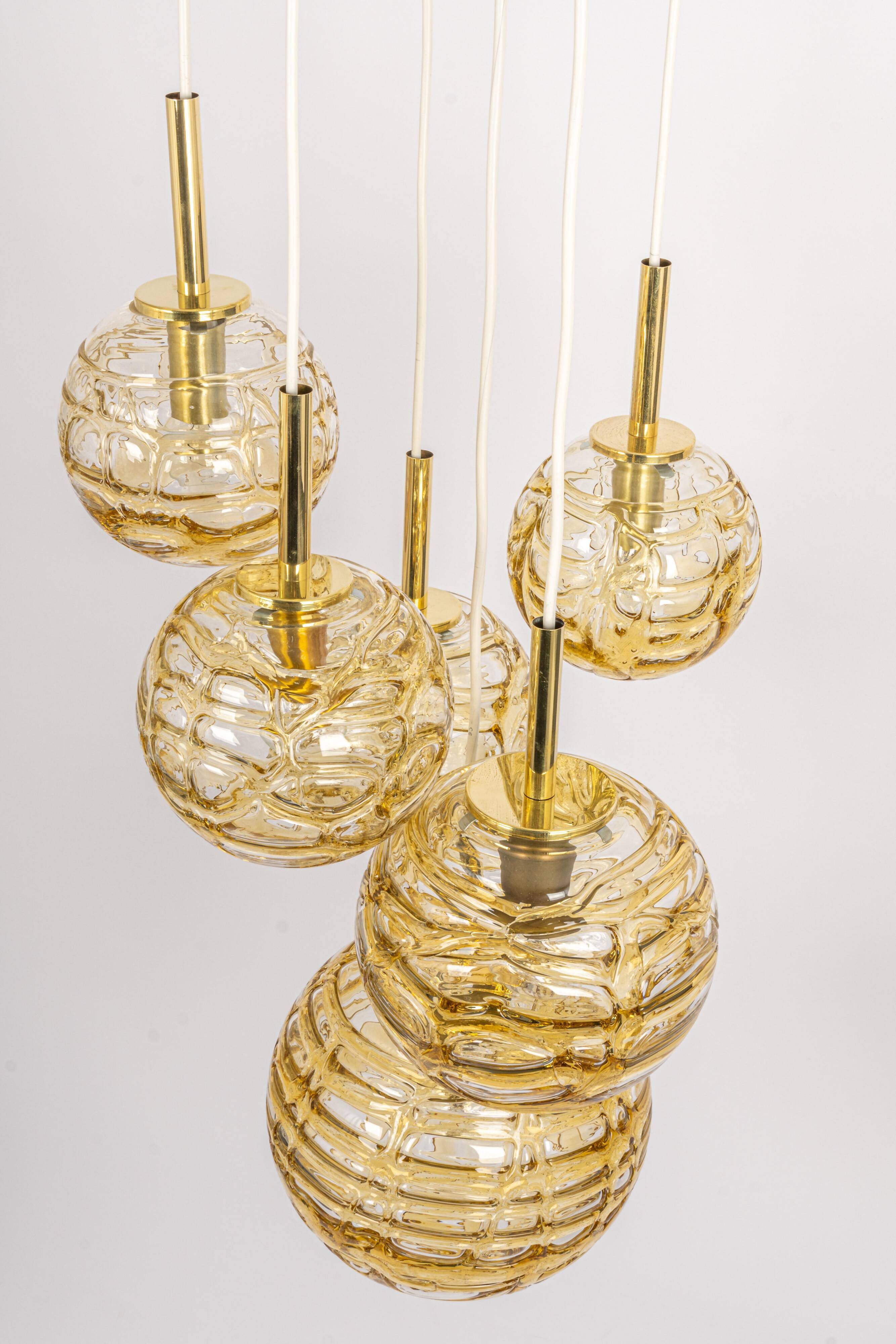 Grand cascading chandelier in Murano glass by Doria, Germany, 1970s.