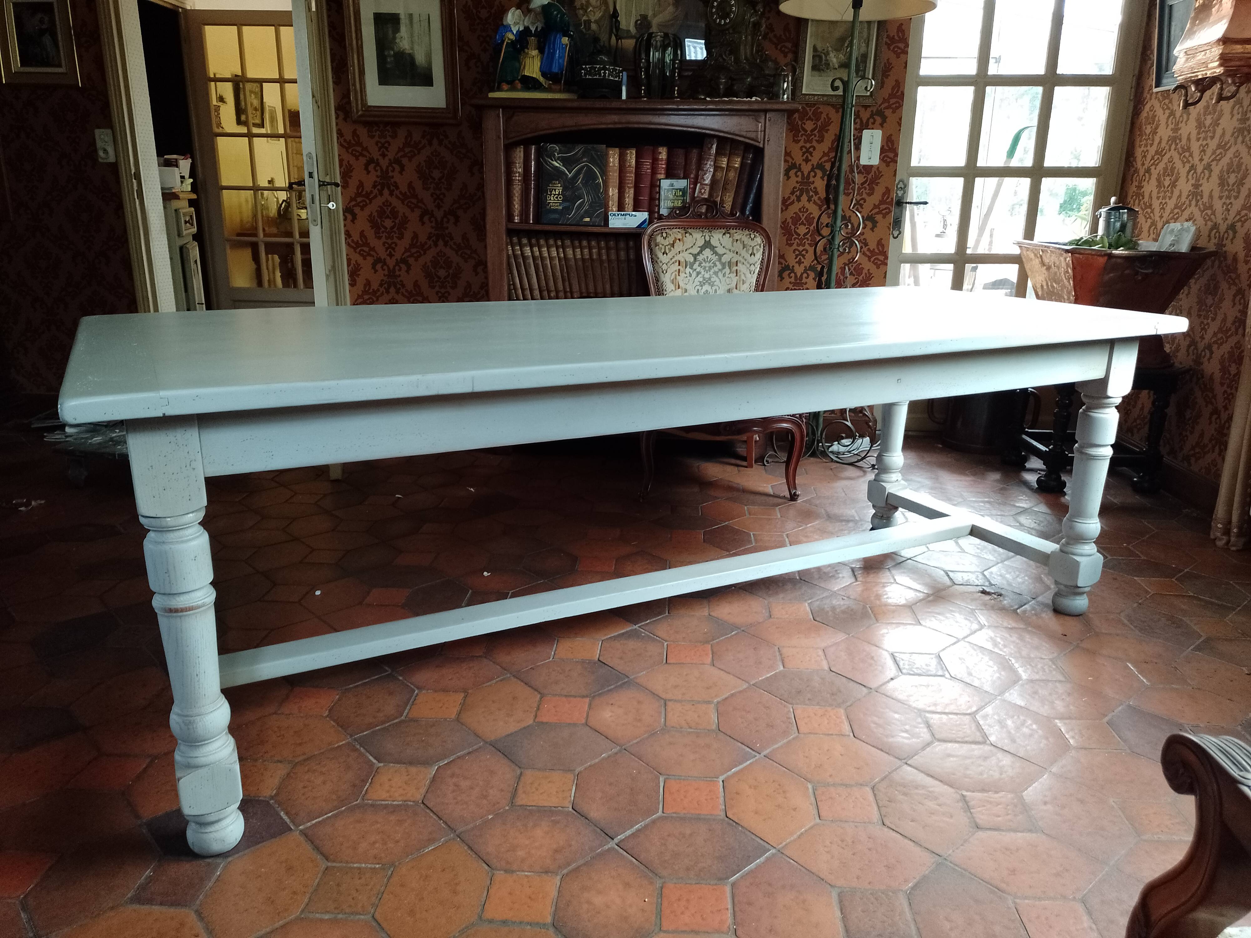 Antique solid oak farmhouse table with turned legs