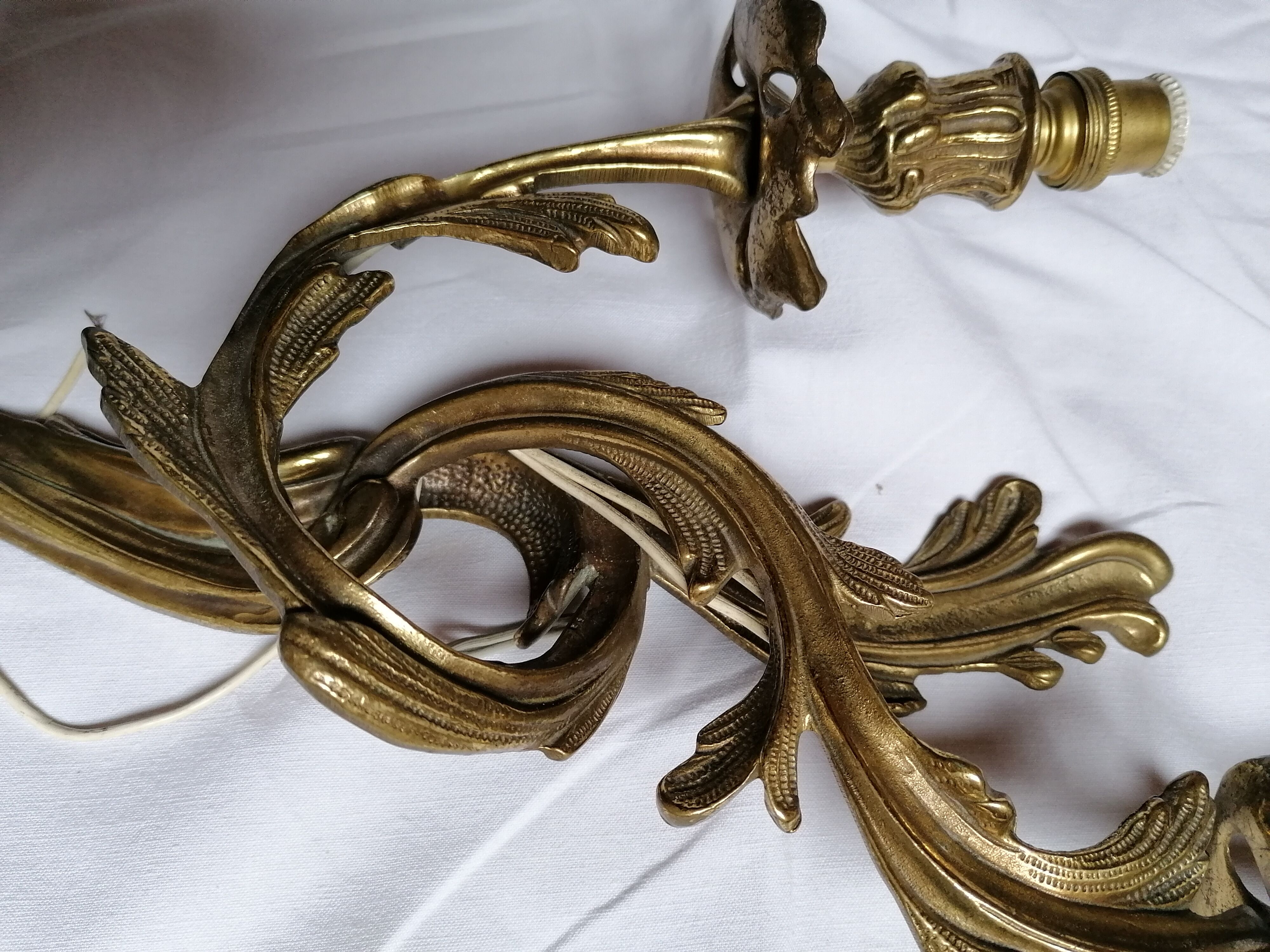 Wall light bronze style Louis XV