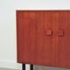 Cabinet en teck vintage avec poignées carrées