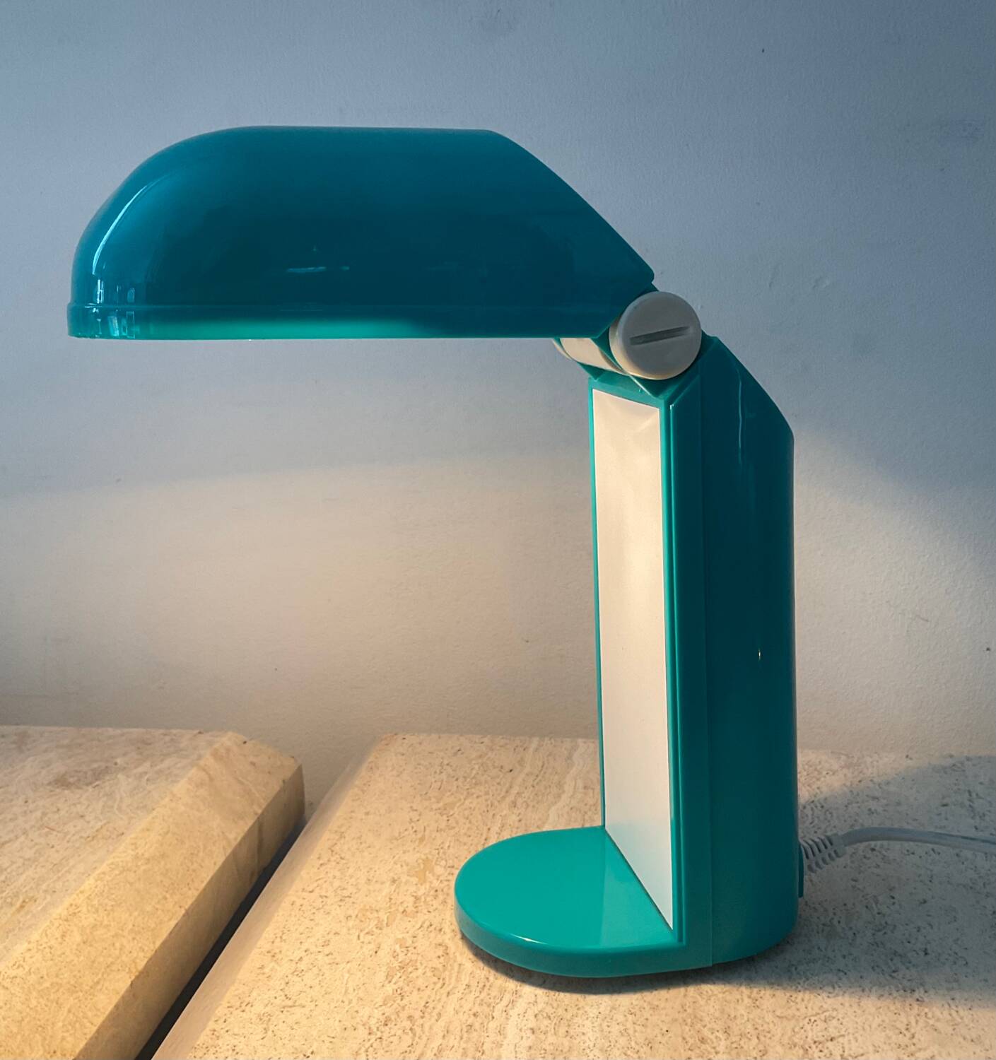 Vintage 80s folding “Fase” lamp