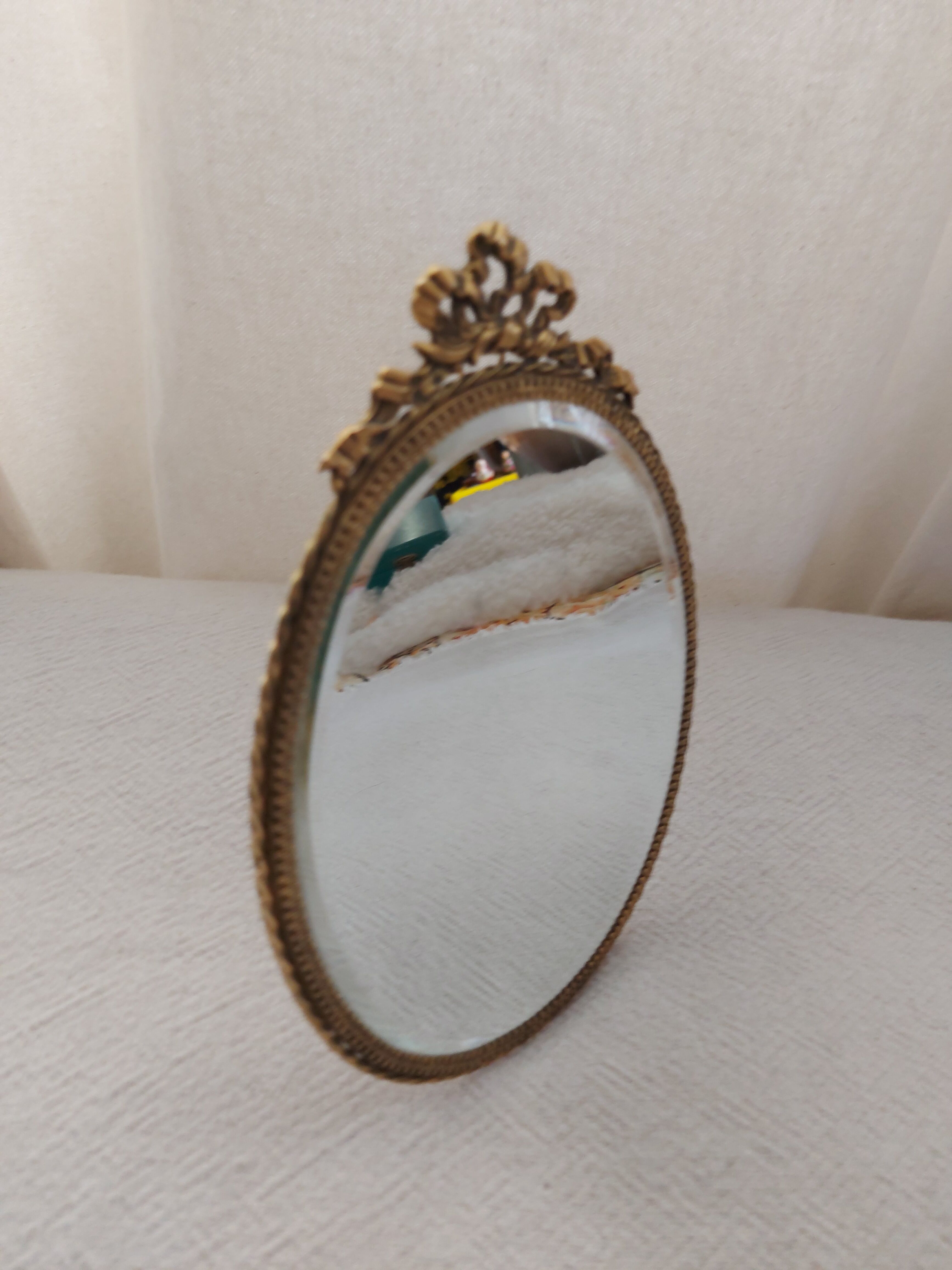 Miroir biseauté en laiton doré vintage -17x23cm