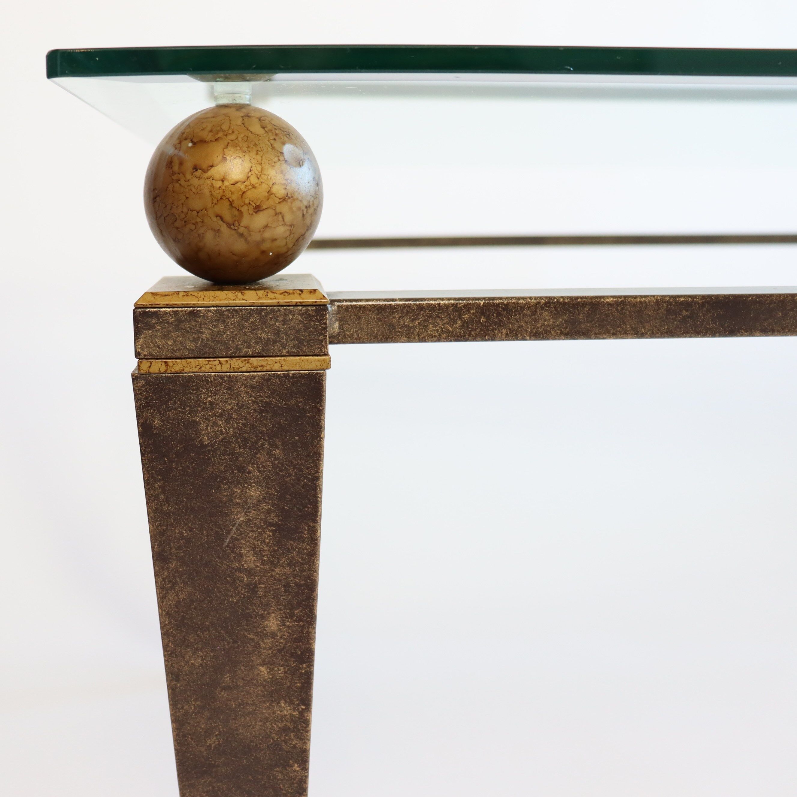 Table basse en métal
