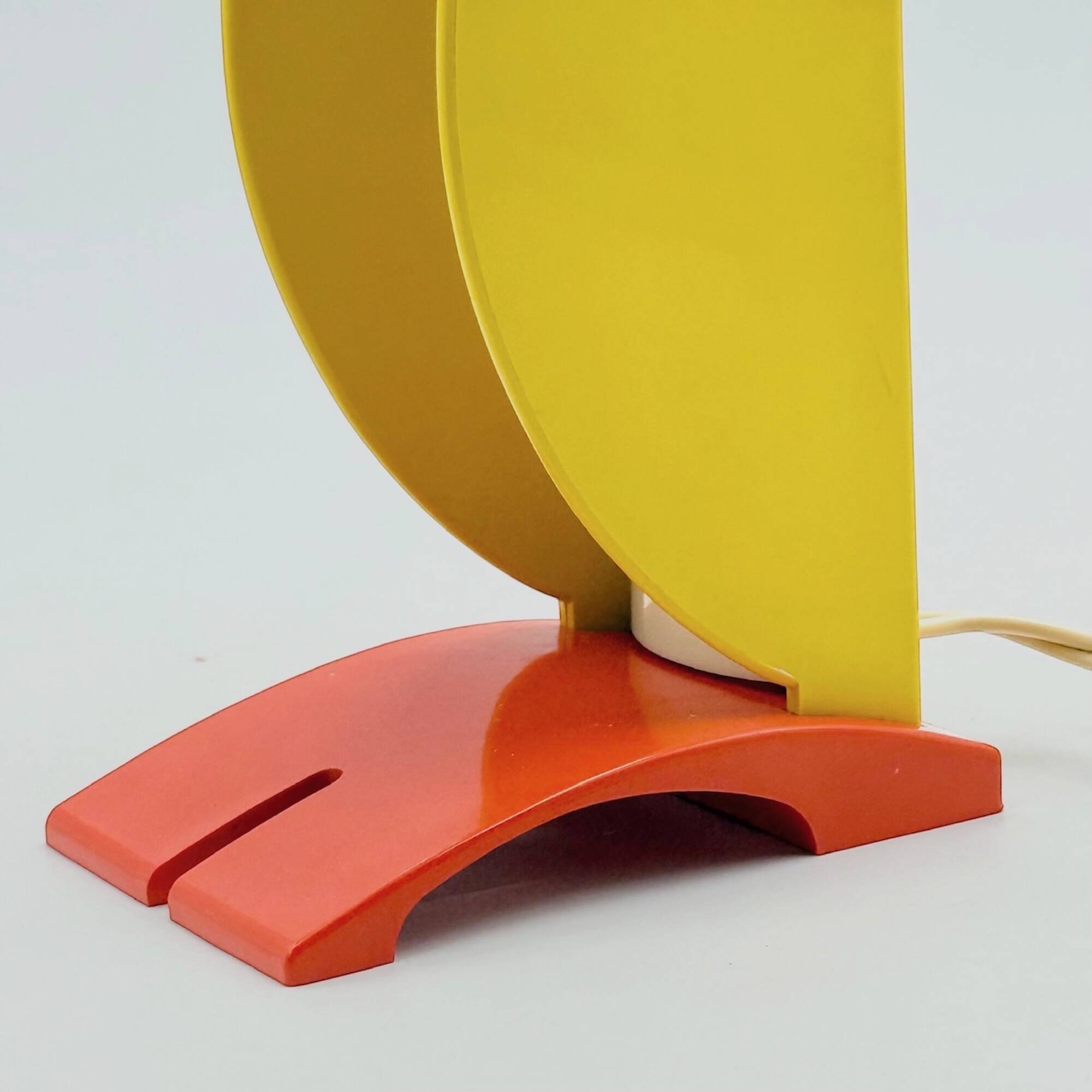 Lampe Toucan vintage années 70 design italien Enea Ferrari