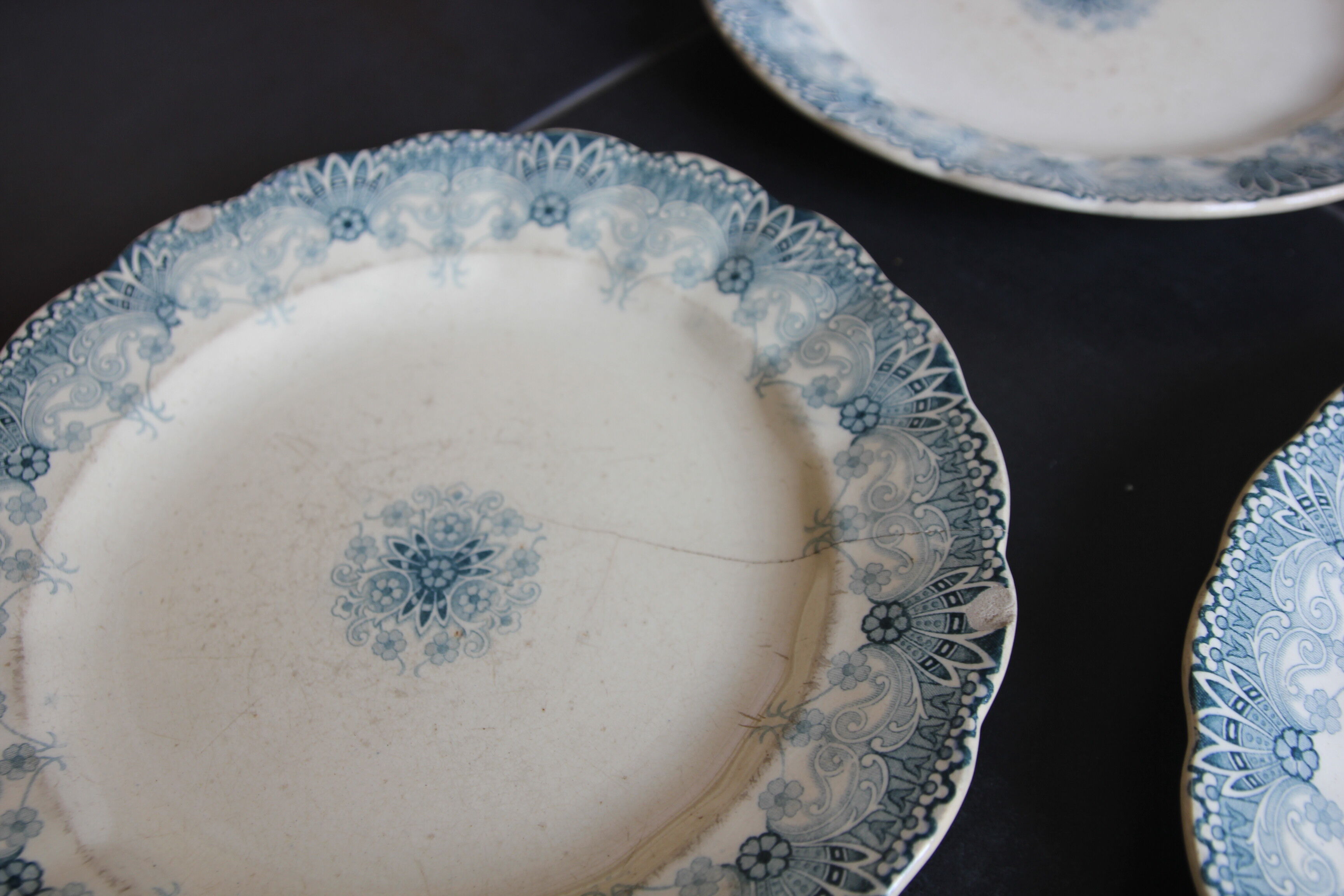 Set of 5 plates iron earth Boulenger Choisy the King