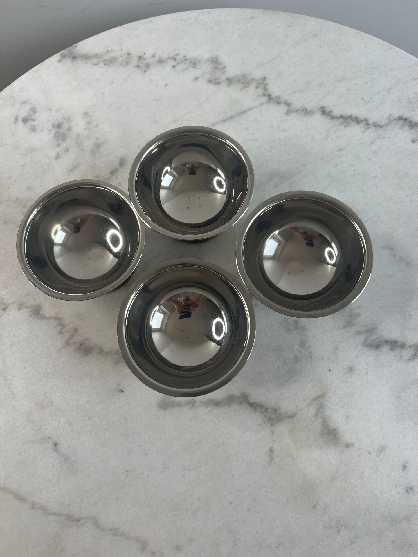 Stainless steel bowls set of 4