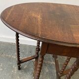 Edwardian extending oak drop leaf ‘barley twist’ side table