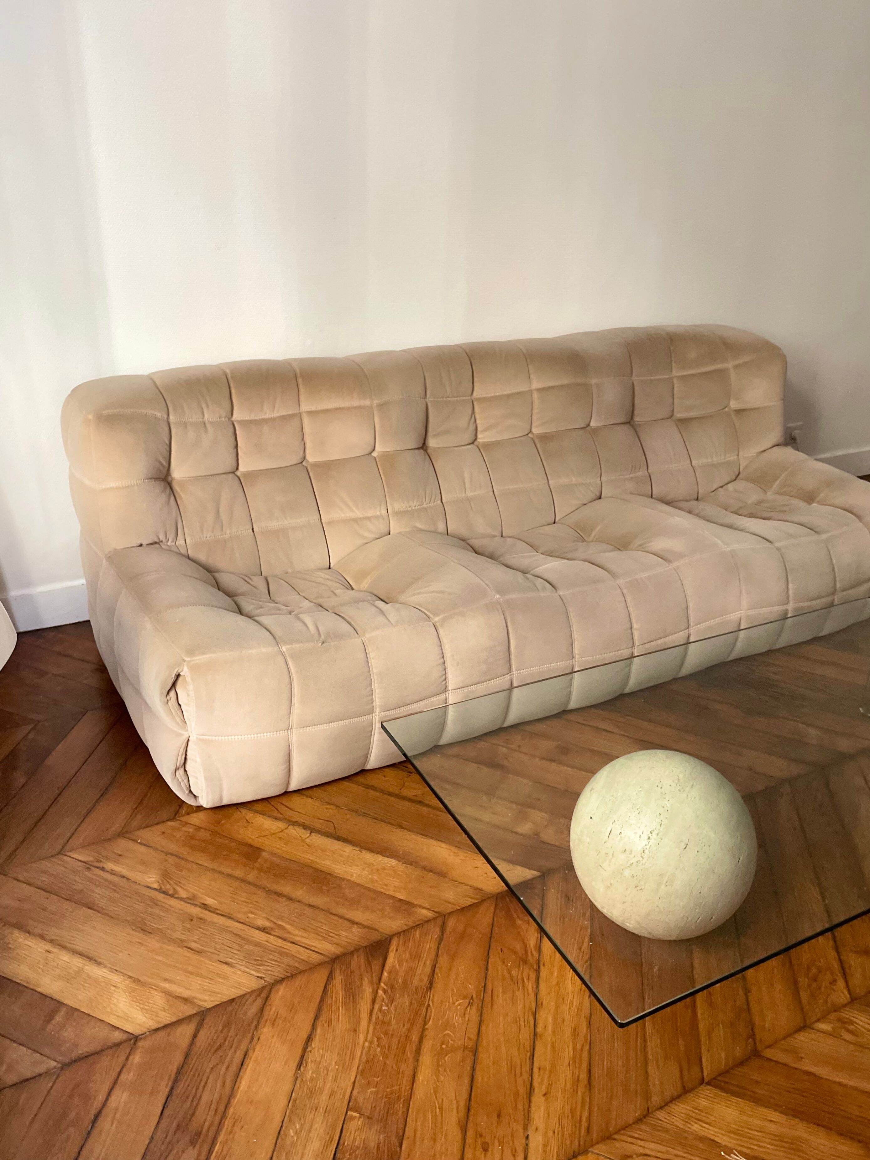 Sofa 3 places Kashima Line Roset velvet beige 70s