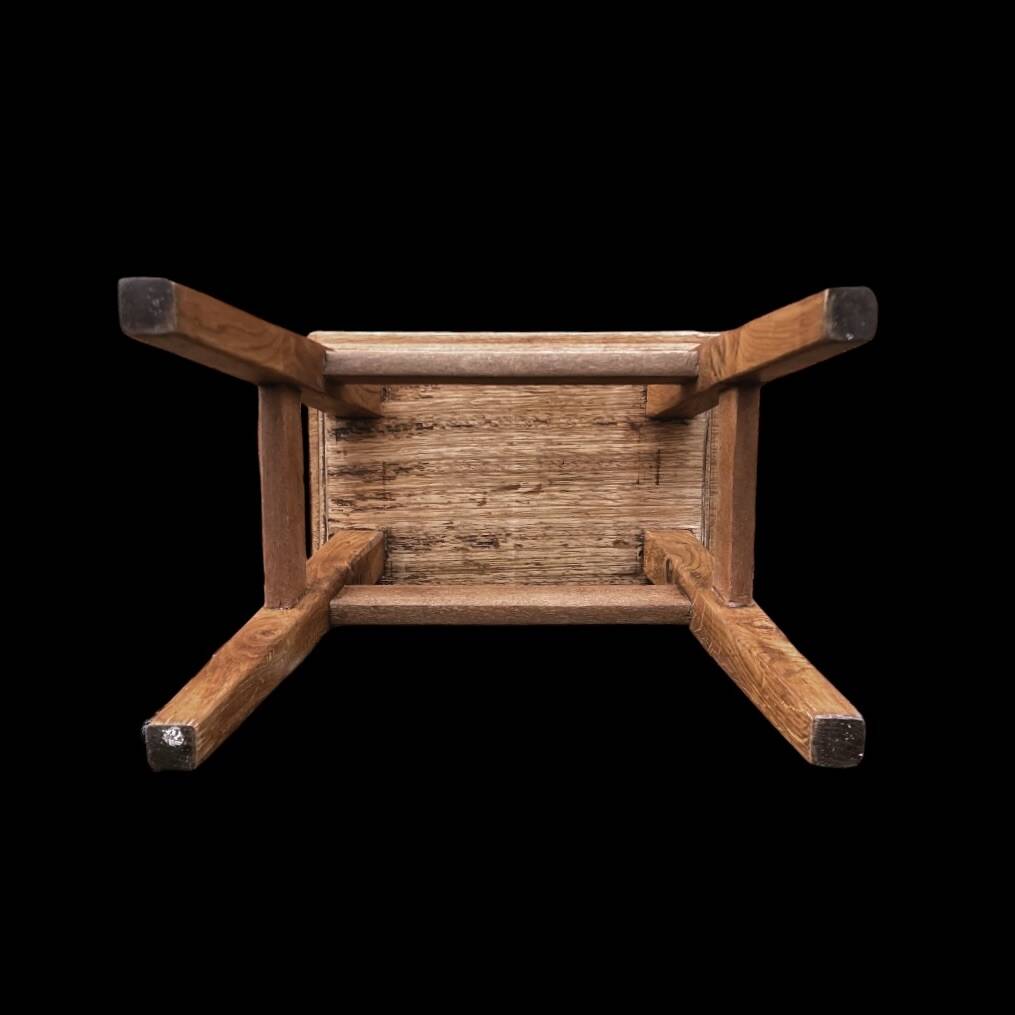 Rustic solid wood stool – brutalist spirit