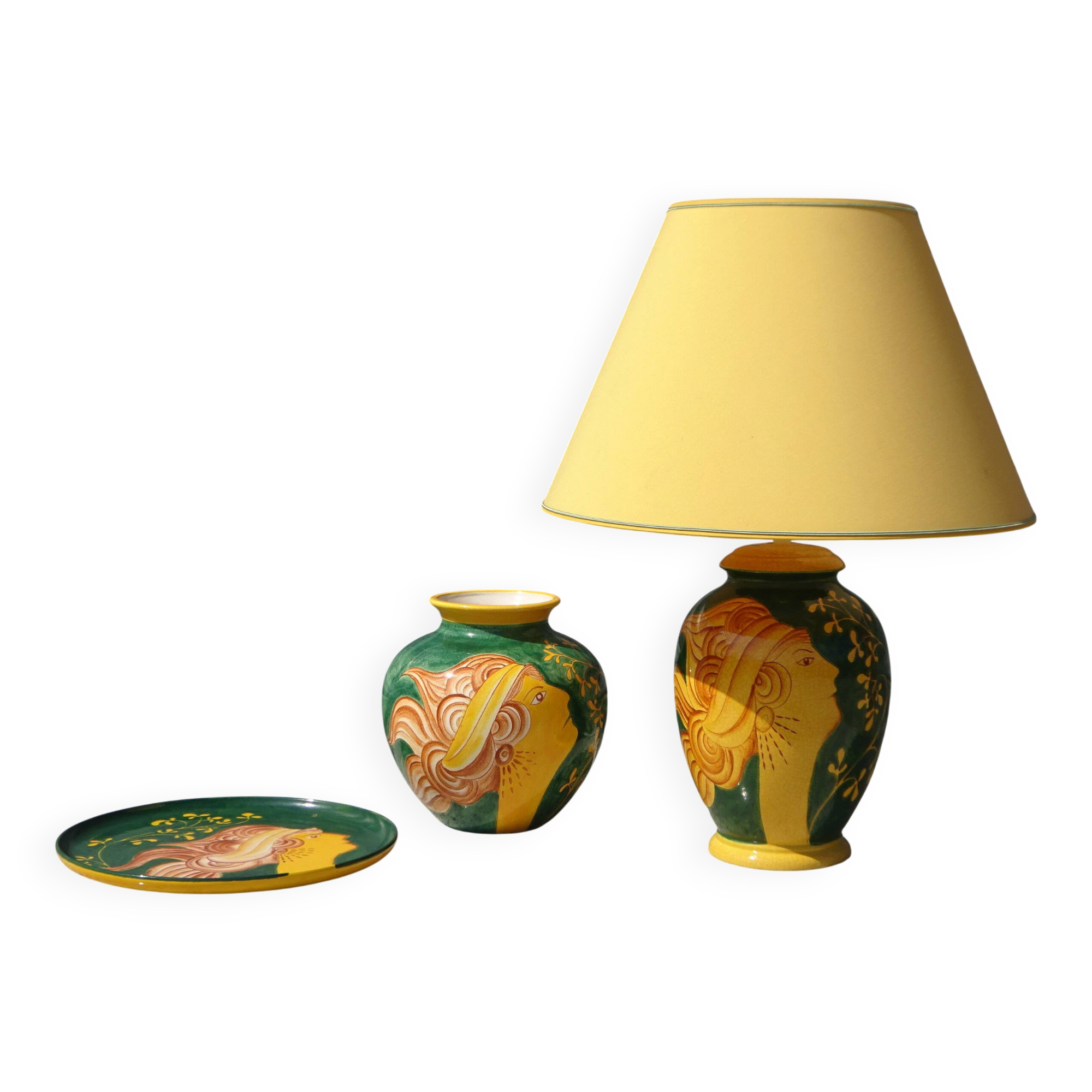 Lampe en céramique avec plat et vase assorti