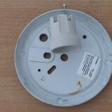 1 round ceiling light