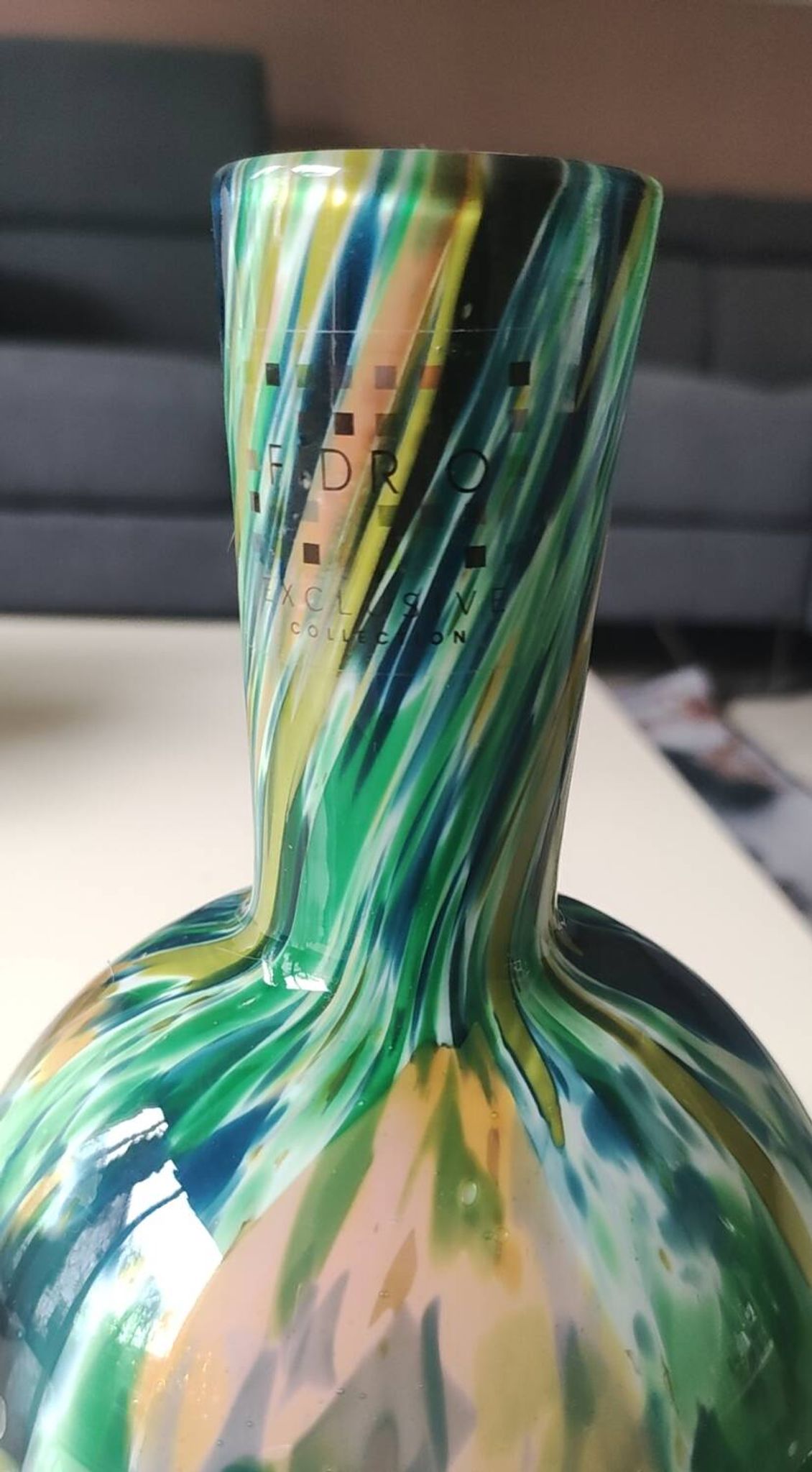 Vase Design Boule/Globe Fidrio Fiesta. Moucheté
