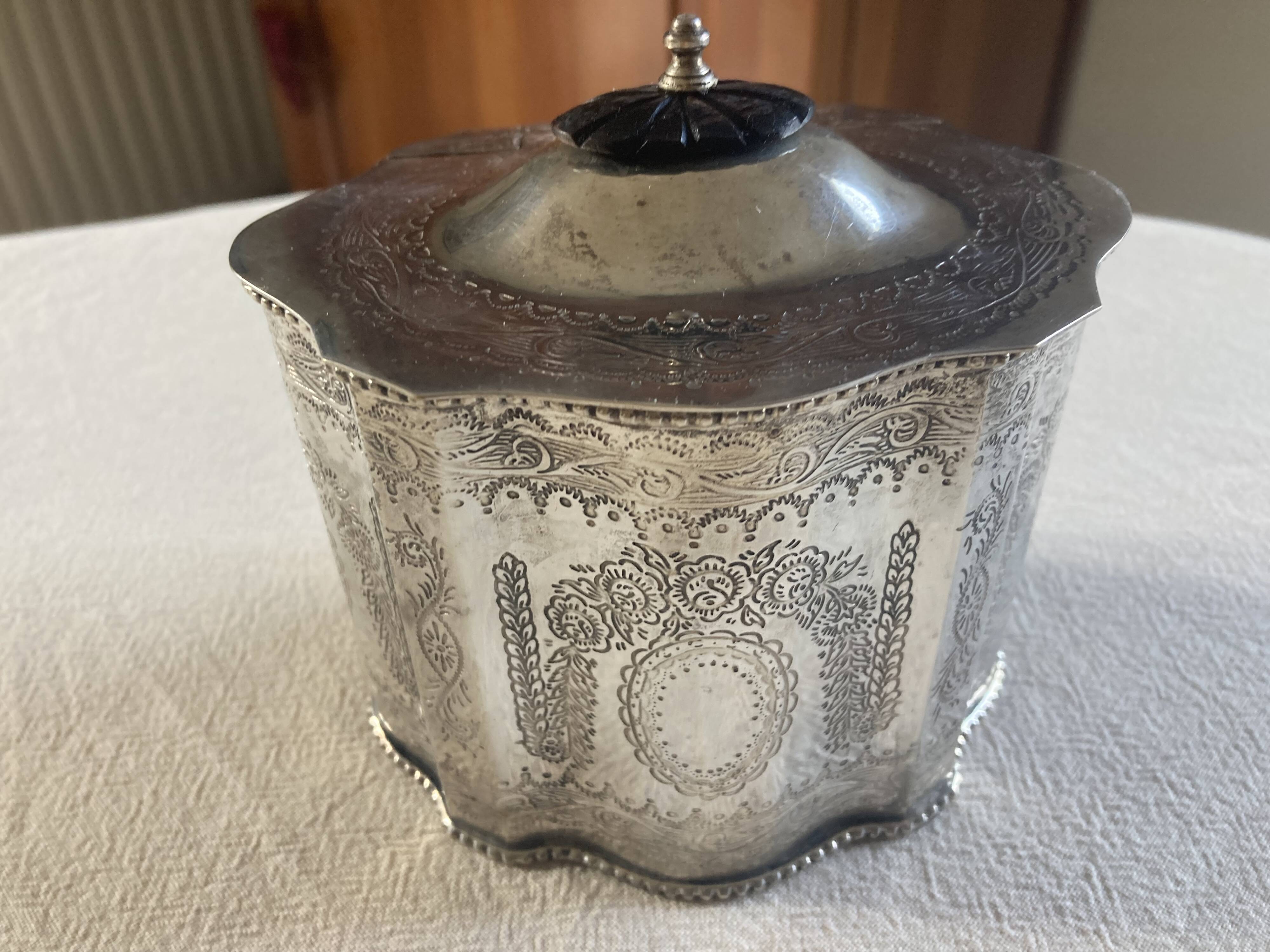 Victorian tea box, silver-plated, 19th century