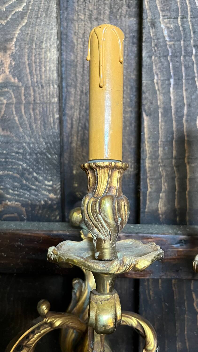 Vintage golden bronze 3-light wall light