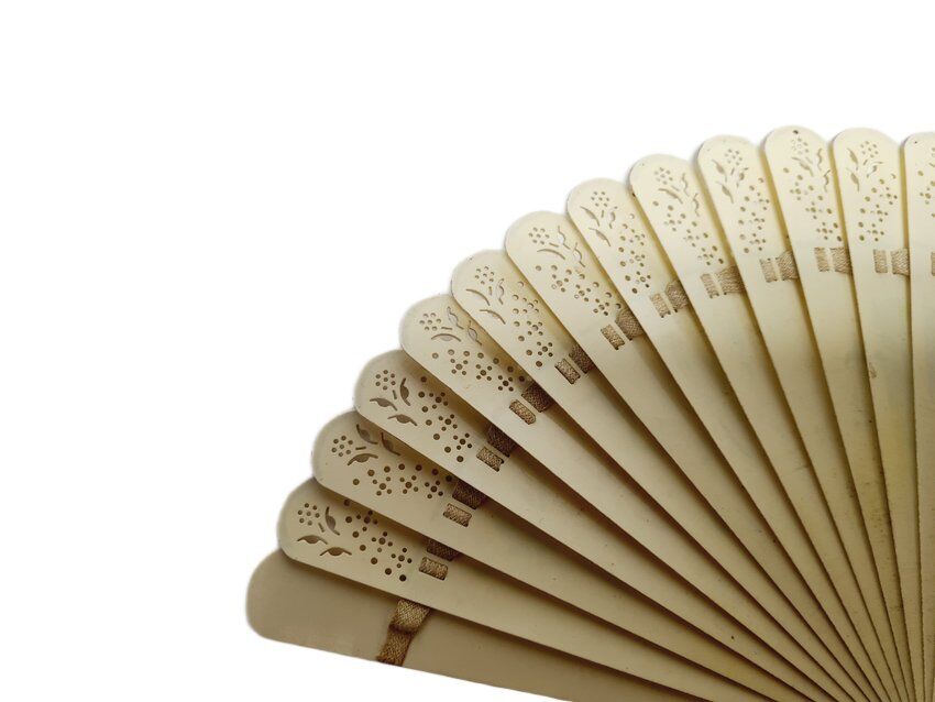 Art Nouveau celluloid fan, 1900s