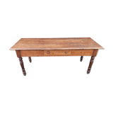 Farm table