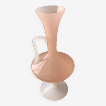 Très beau vase opaline rose
