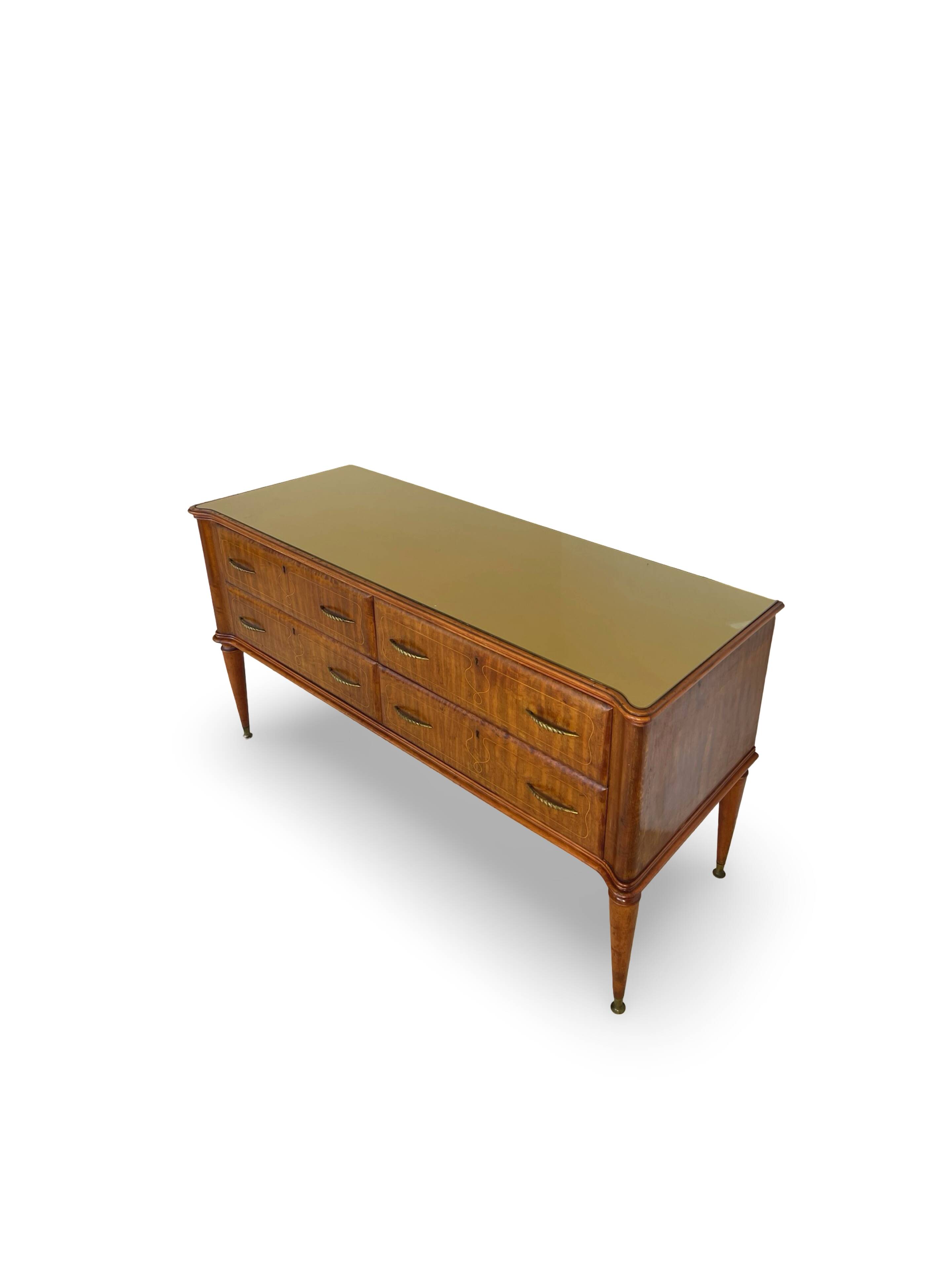 Une commode italienne vintage de style moderne du milieu du siècle
