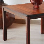 Table d’appoint carrée en palissandre – Henning Kjaernulf pour Vejle Stole
