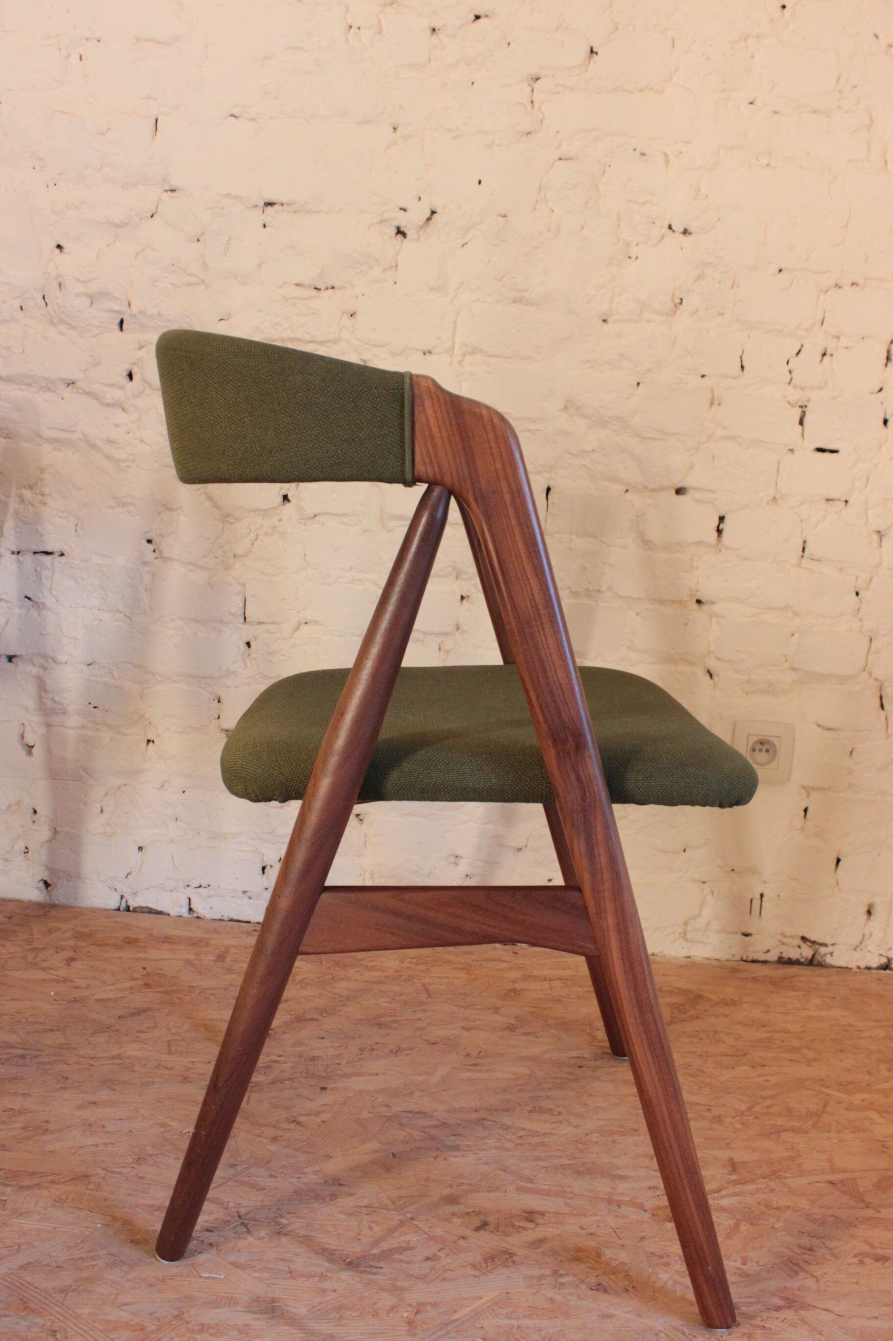 6 vintage Scandinavian chairs by Th. Harlev for Farstrup Mobler, Denmark 1950
