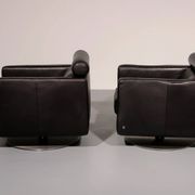 Italian modern leather swivel lounge chair steel by Natuzzi, Italy 1970