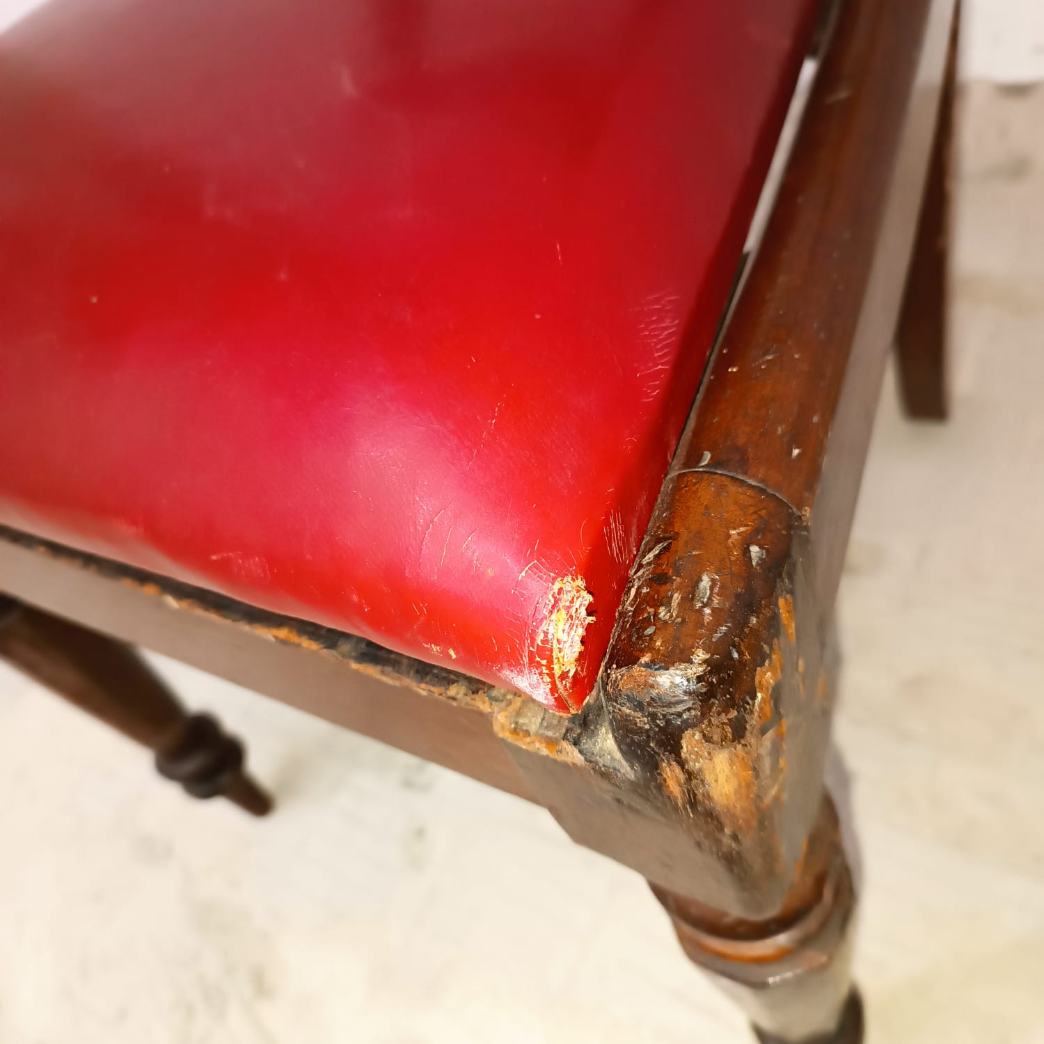 Set of 6 victorian antique dining chairs